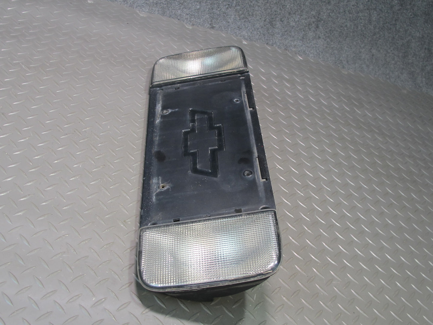 97-04 Chevrolet Corvette C5 Rear Reverse Light License Plate Holder 16524094 OEM