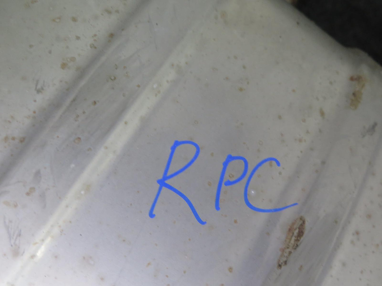 2011-2014 Porsche Cayenne 958 4.8L Turbo Rear Dual Exhaust Muffler W/ Tips 66K