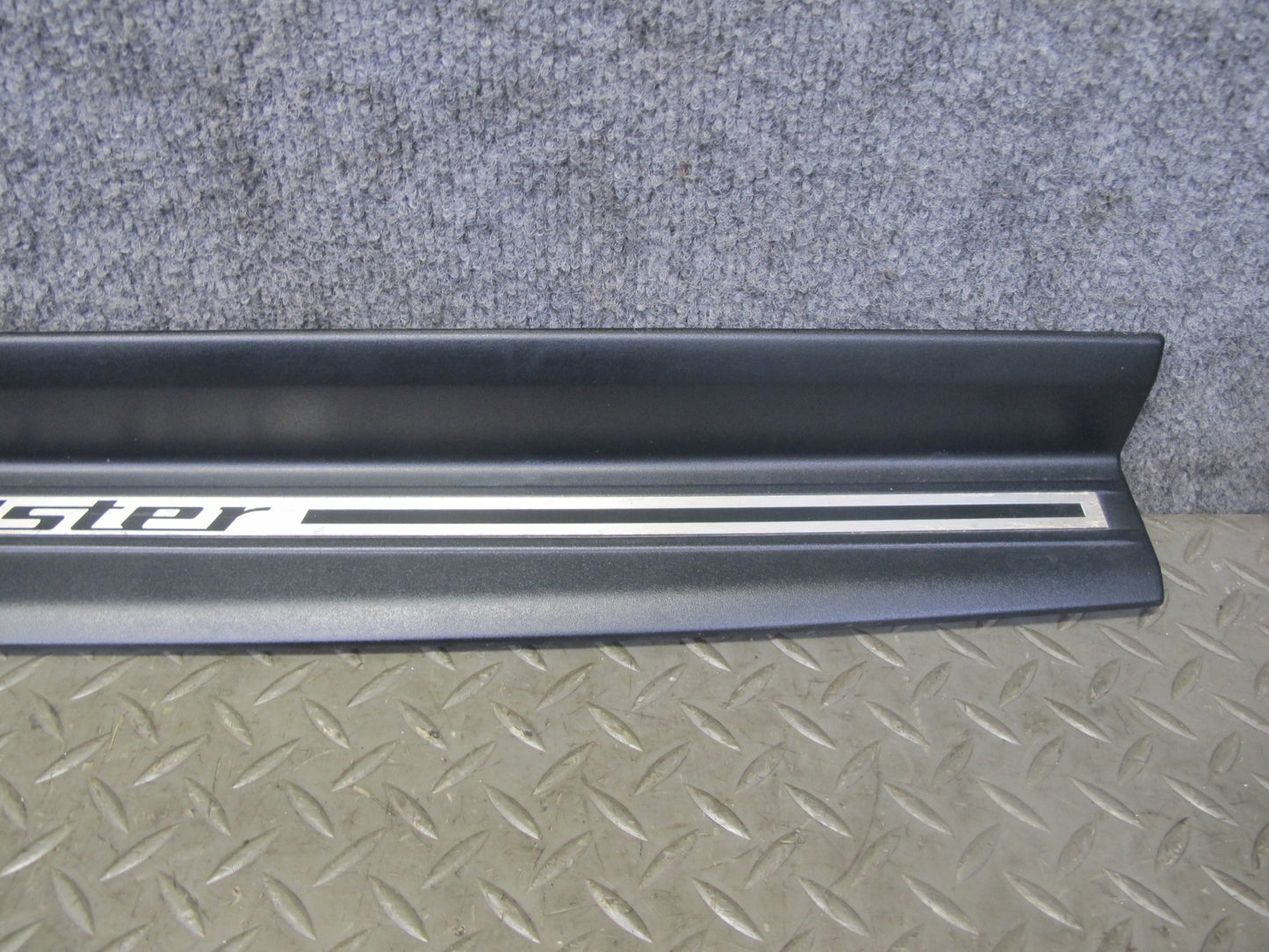 96-02 BMW E36/7 Z3 Roadster Set of 2 Door Scuff Sill Step Trim Plate w Seals OEM