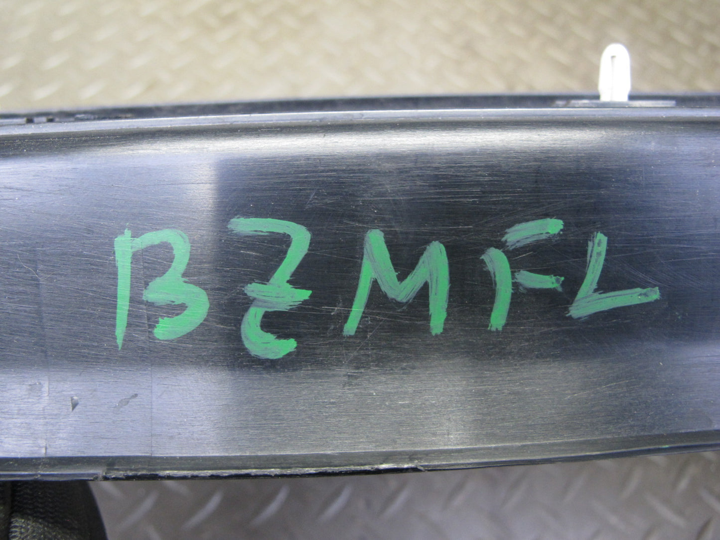 96-02 BMW E36/7 Z3 Roadster Set of 2 Door Scuff Sill Step Trim Plate w Seals OEM