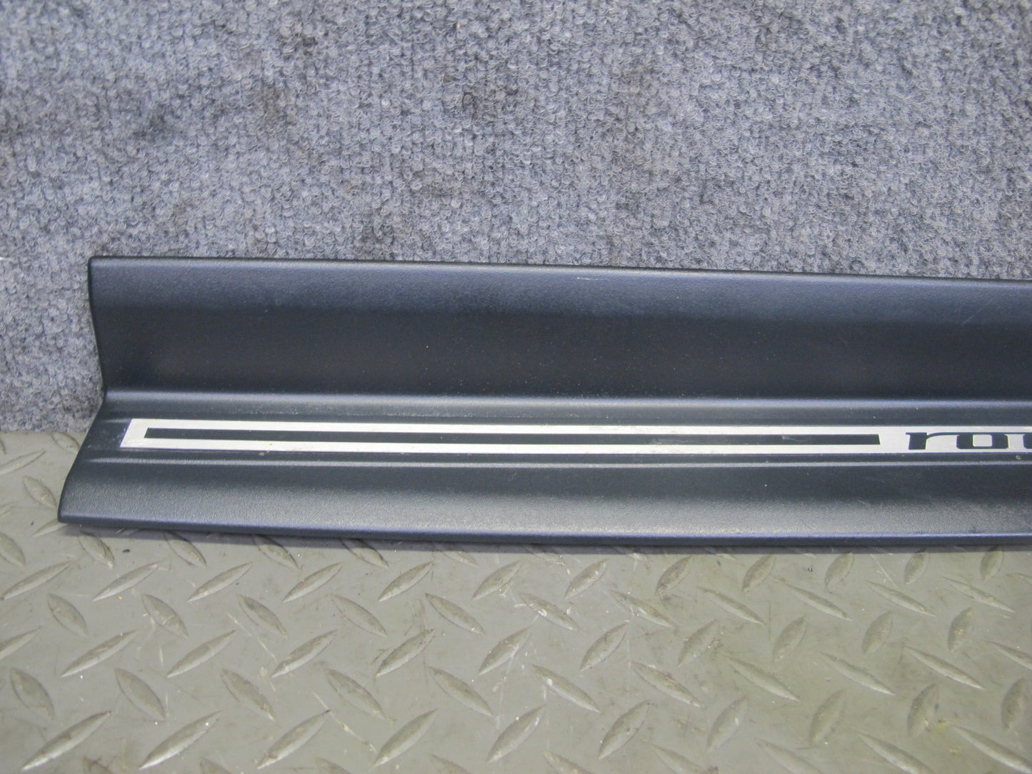 96-02 BMW E36/7 Z3 Roadster Set of 2 Door Scuff Sill Step Trim Plate w Seals OEM