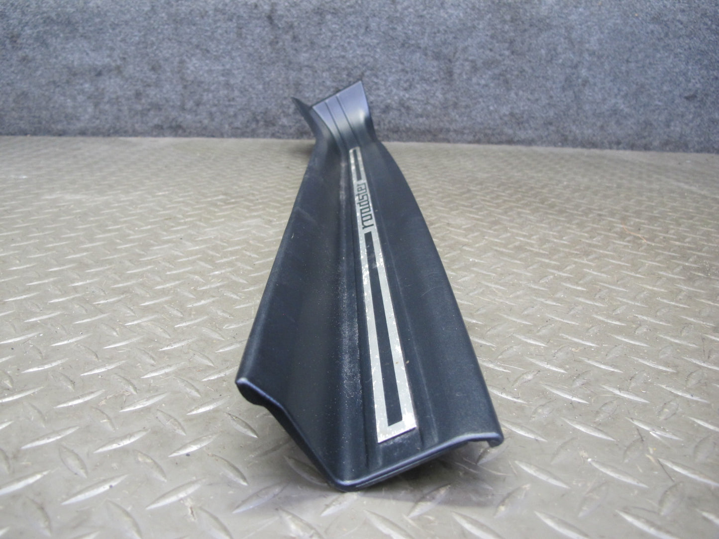 96-02 BMW E36/7 Z3 Roadster Set of 2 Door Scuff Sill Step Trim Plate w Seals OEM