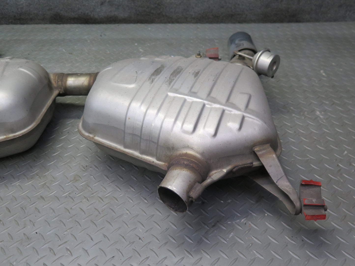 07-10 BMW E92 E93 335i N54 Set of 2 Rear Left  & Right Exhaust Muffler 64K OEM