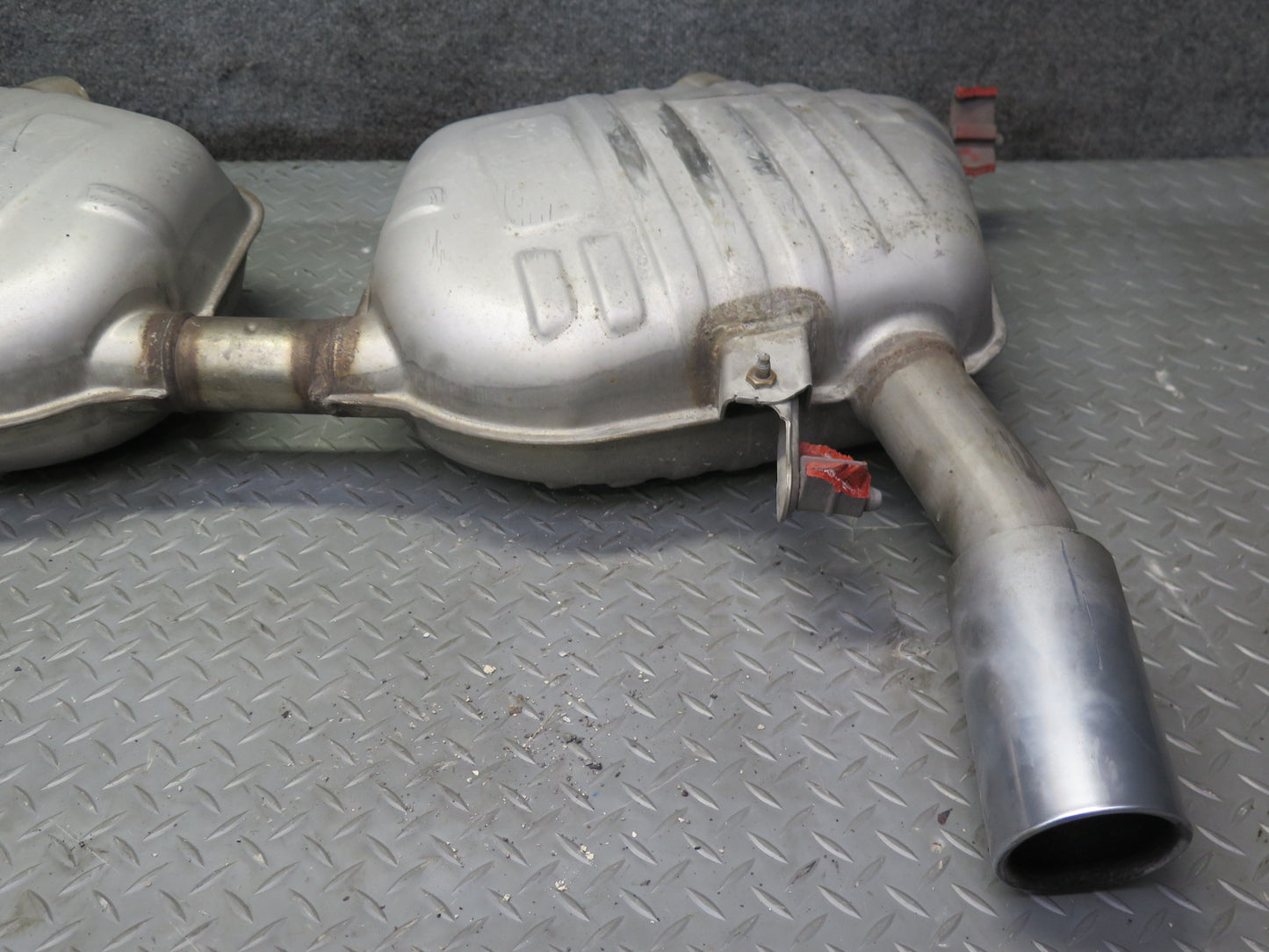 07-10 BMW E92 E93 335i N54 Set of 2 Rear Left  & Right Exhaust Muffler 64K OEM