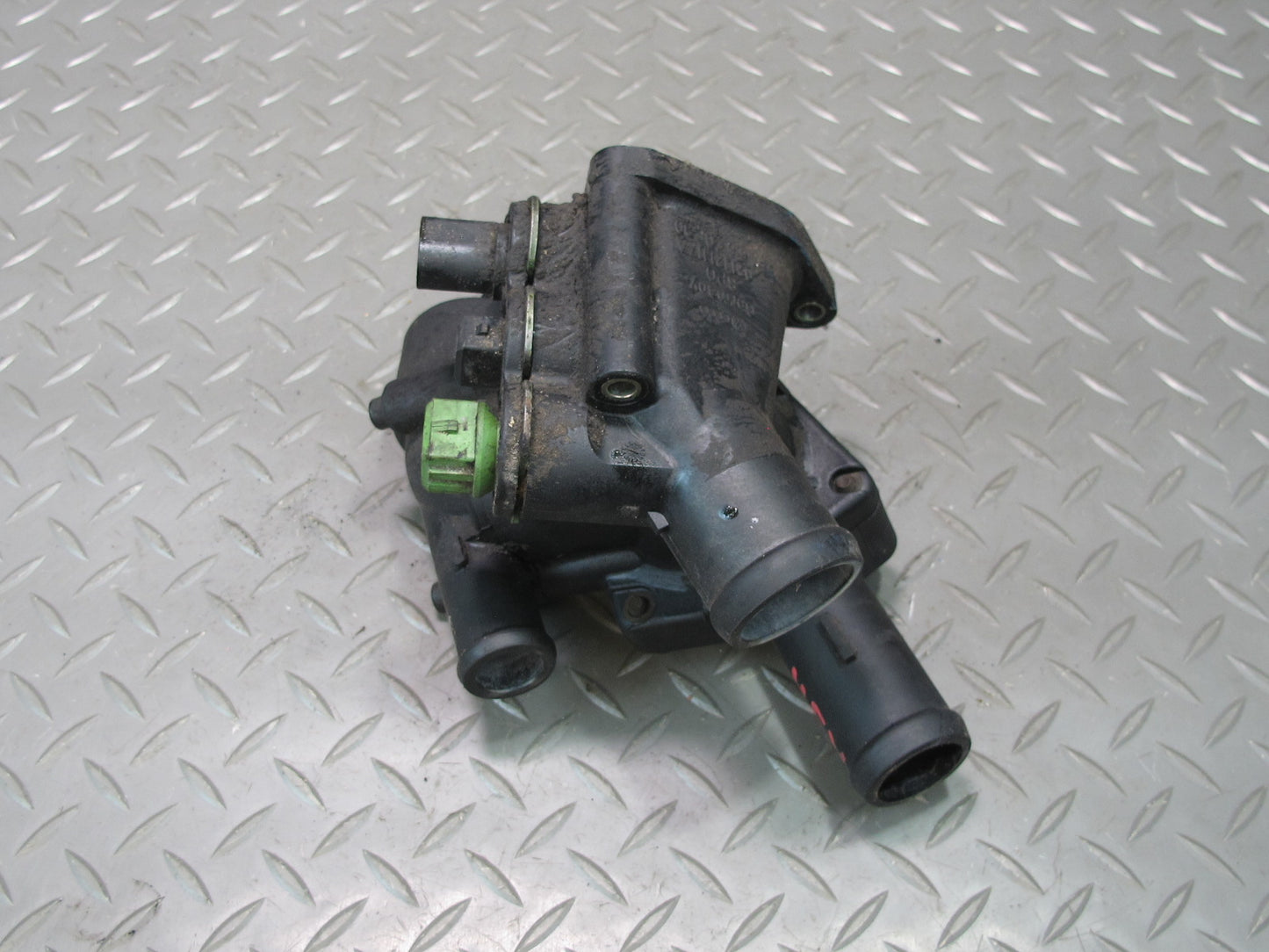 99-00 VW Eurovan T4 2.8L Engine Thermostat Housing 021121117A OEM