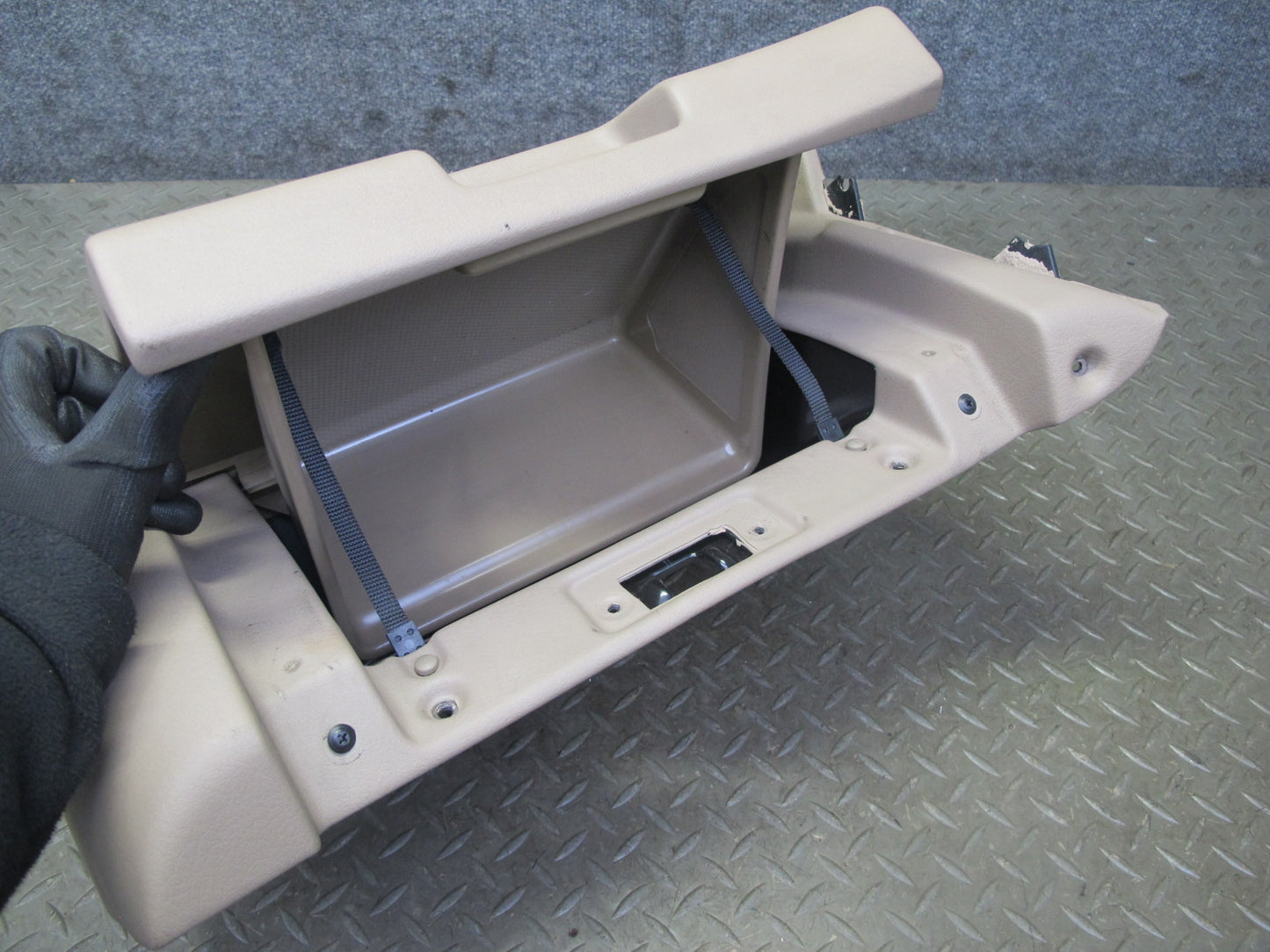 96-02 BMW E36/7 Z3 Dash Front Glove Box Compartment Storage Beige 8399612 OEM