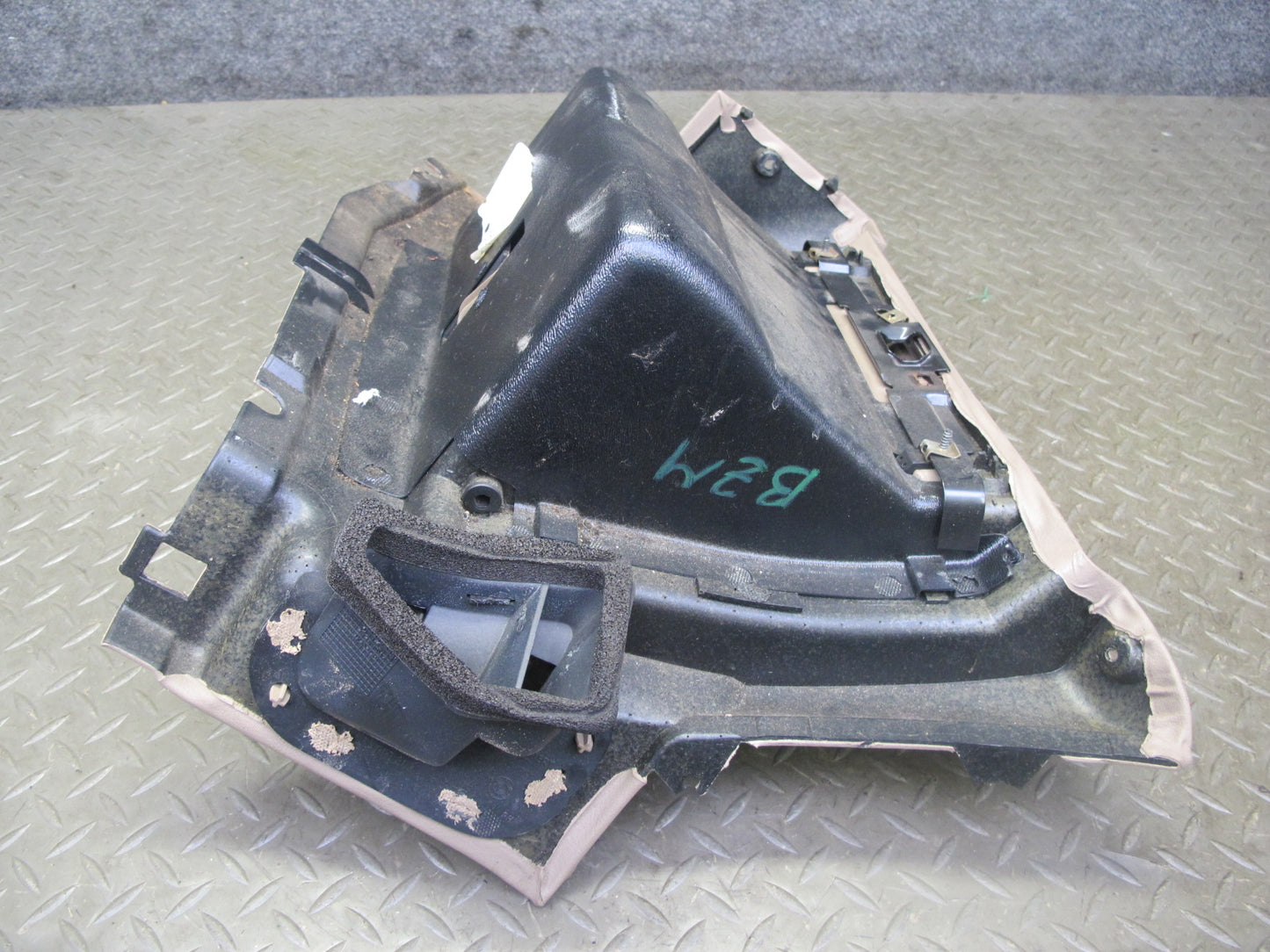 96-02 BMW E36/7 Z3 Dash Front Glove Box Compartment Storage Beige 8399612 OEM