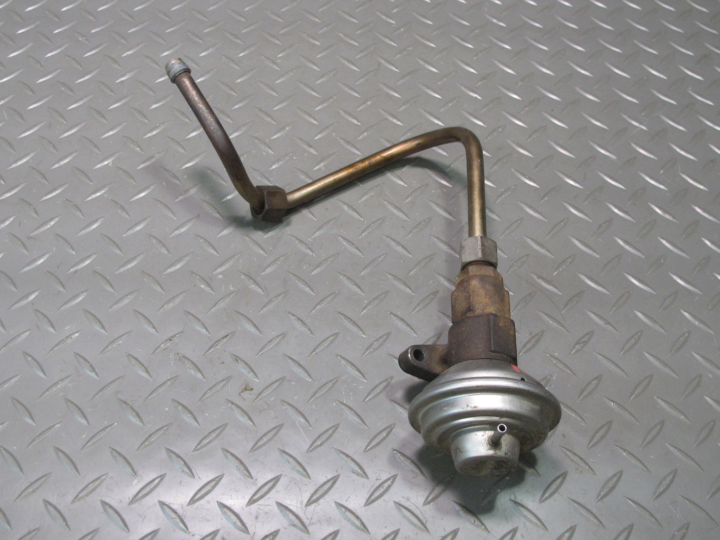 99-00 VW Eurovan T4 2.8L Gas Recirculation EGR Valve 021131501E OEM