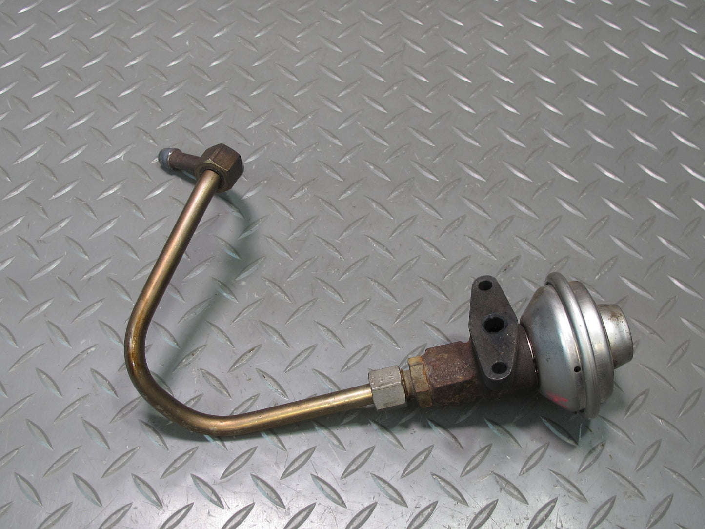 99-00 VW Eurovan T4 2.8L Gas Recirculation EGR Valve 021131501E OEM