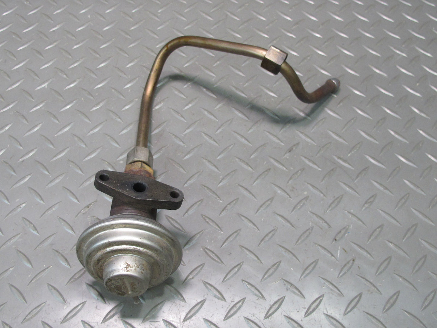 99-00 VW Eurovan T4 2.8L Gas Recirculation EGR Valve 021131501E OEM