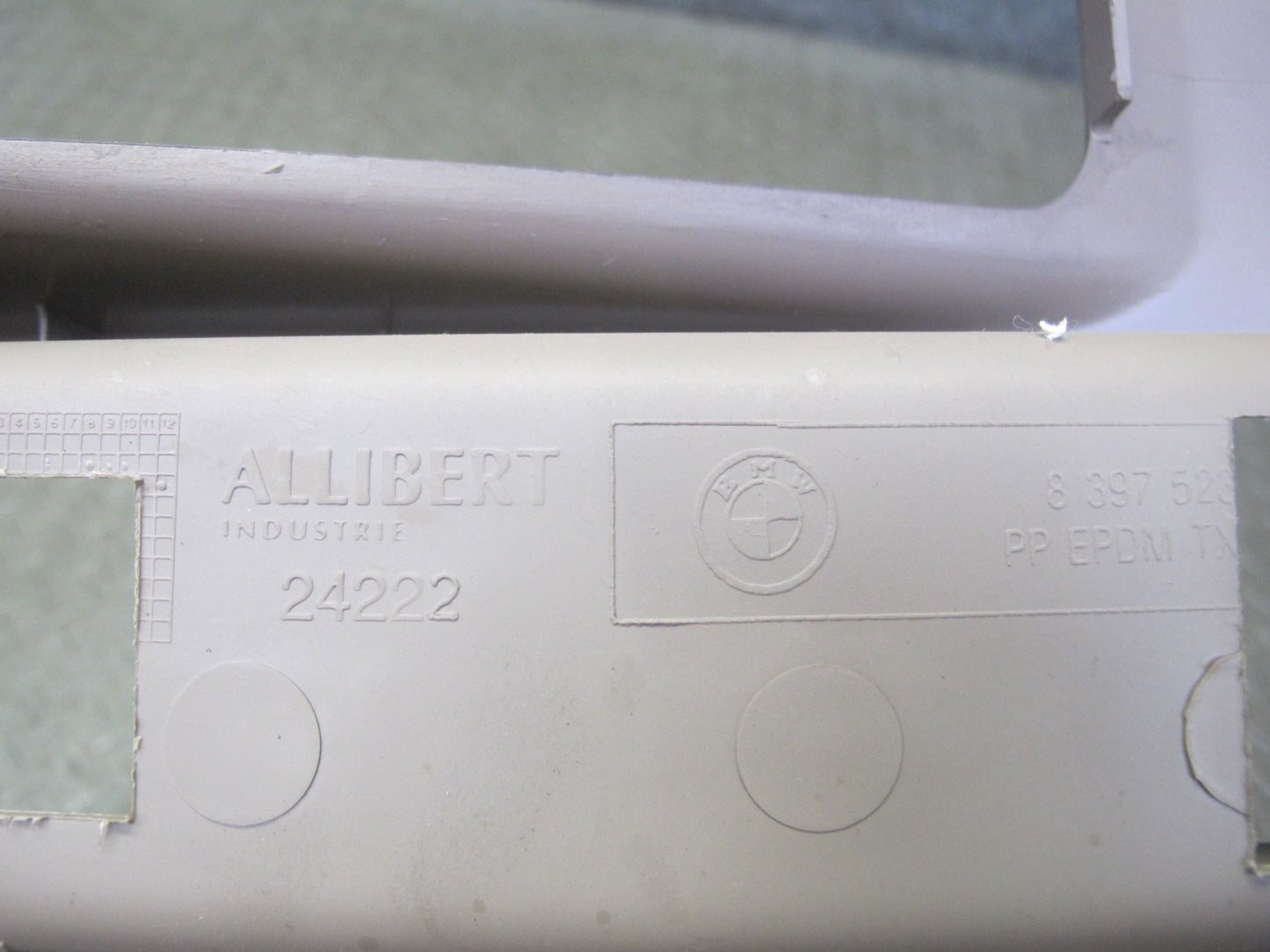 96-02 BMW E36/7 Z3 Roadster Center Console Trim Cover Panel Beige 8397523 OEM