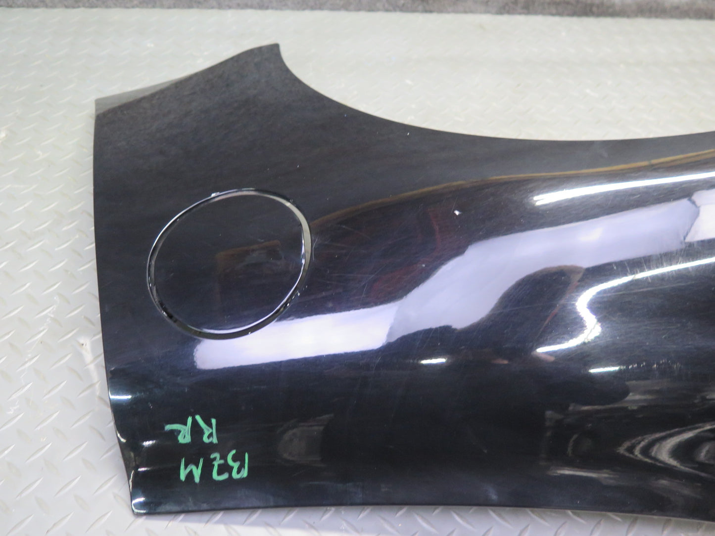 97-98 BMW E36/7 Z3 1.9 Roadster Rear Right Quarter Fender Cover Panel Narrow OEM