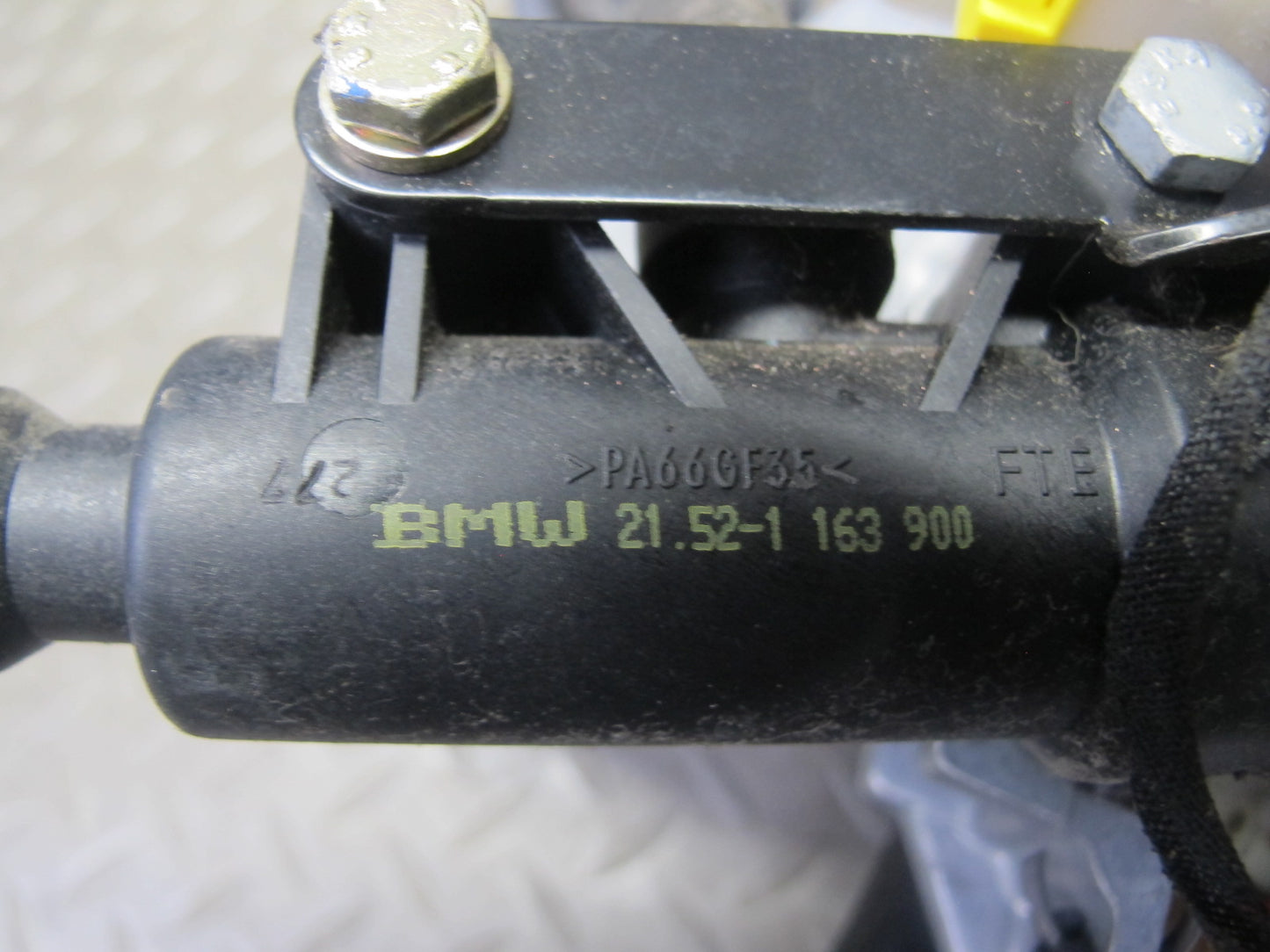 98-02 BMW E36/7 Z3 M44 M52 MT Gas Brake Clutch Pedal w Input Clutch Cylinder OEM