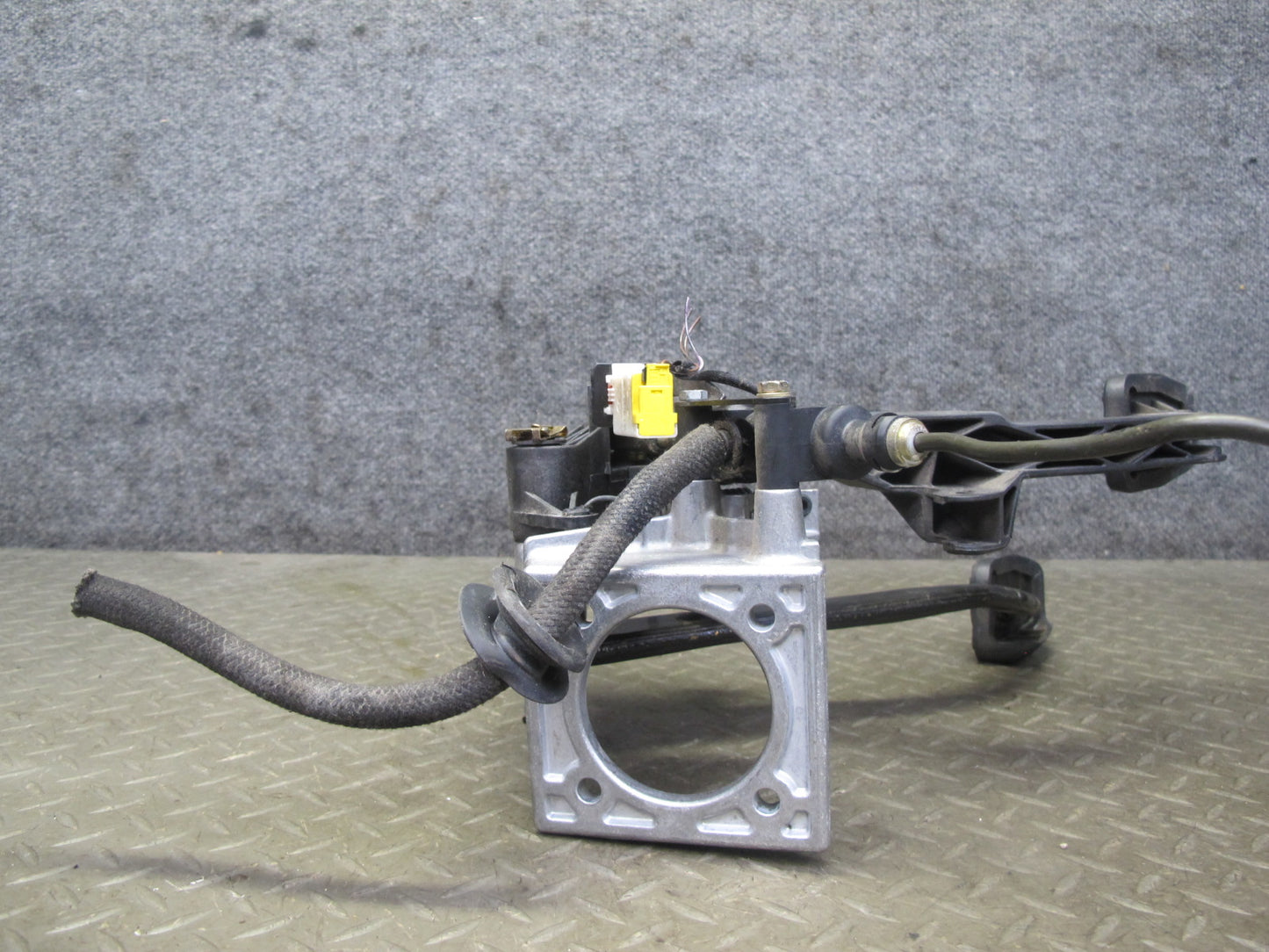 98-02 BMW E36/7 Z3 M44 M52 MT Gas Brake Clutch Pedal w Input Clutch Cylinder OEM