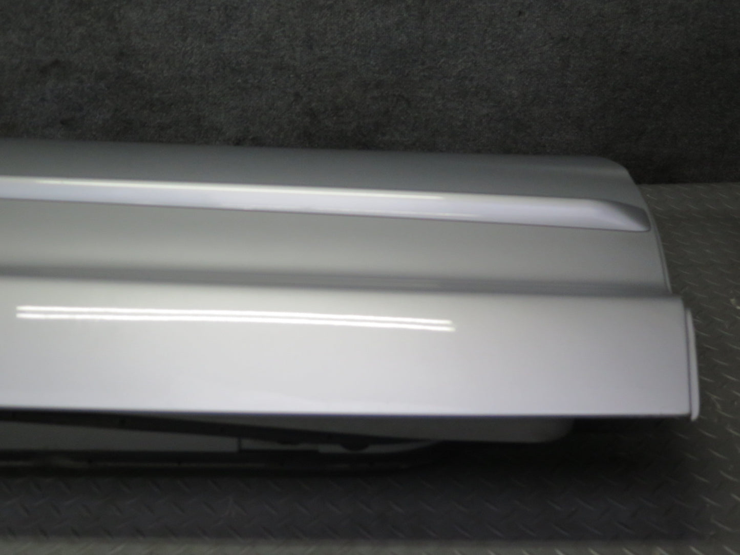 97-04 Chevrolet Corvette C5 Right Door Shell Panel Silver OEM