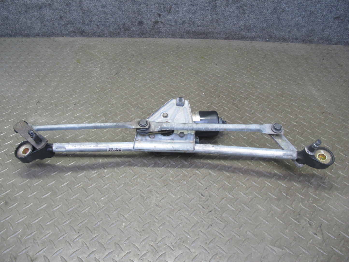 96-02 BMW E36/7 Z3 Windshield Wiper Transmission Linkage w Motor OEM