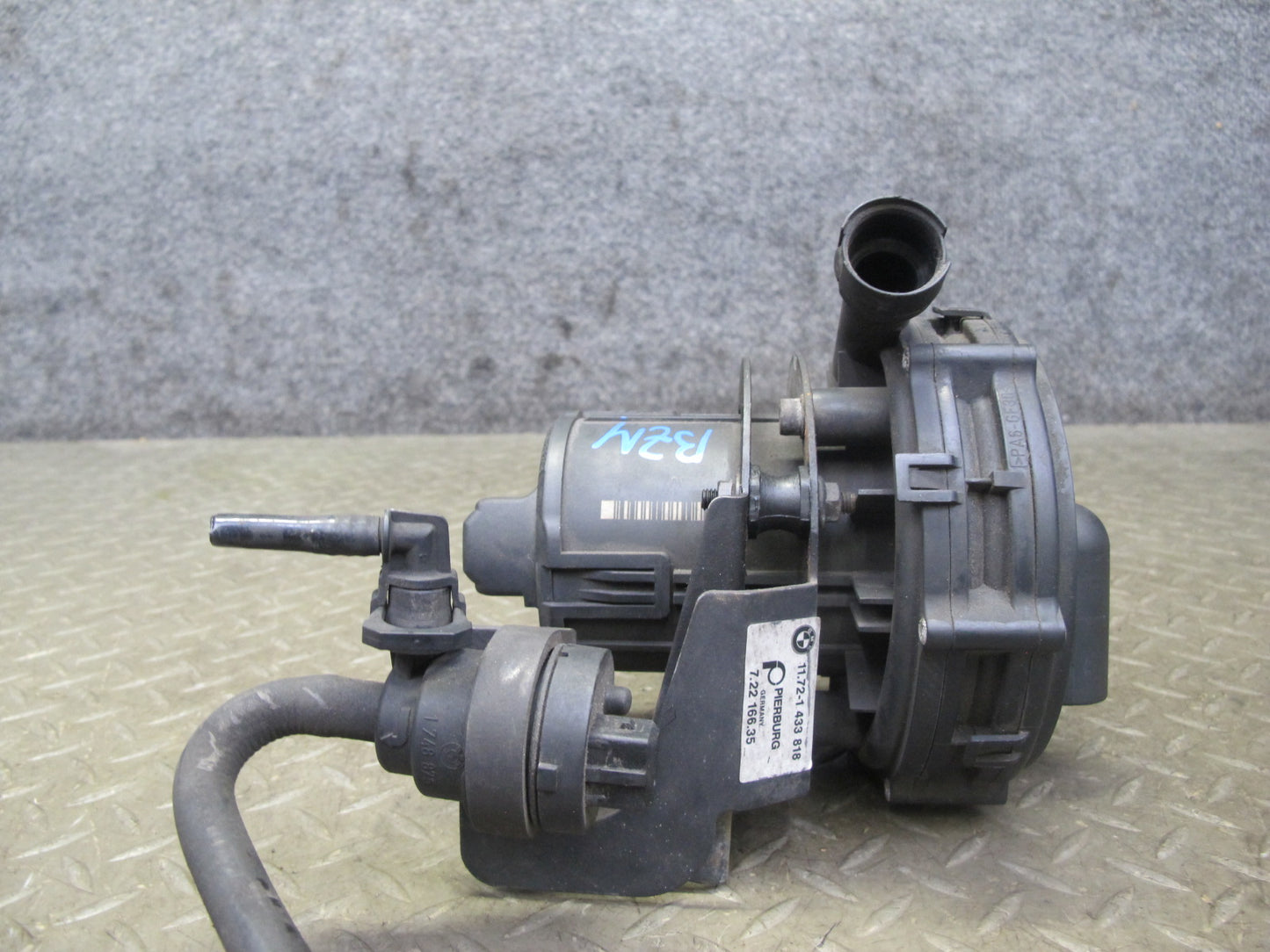 96-99 BMW E36/7 Z3 1.9L M44 Engine Secondary Air Injection Smog Pump OEM