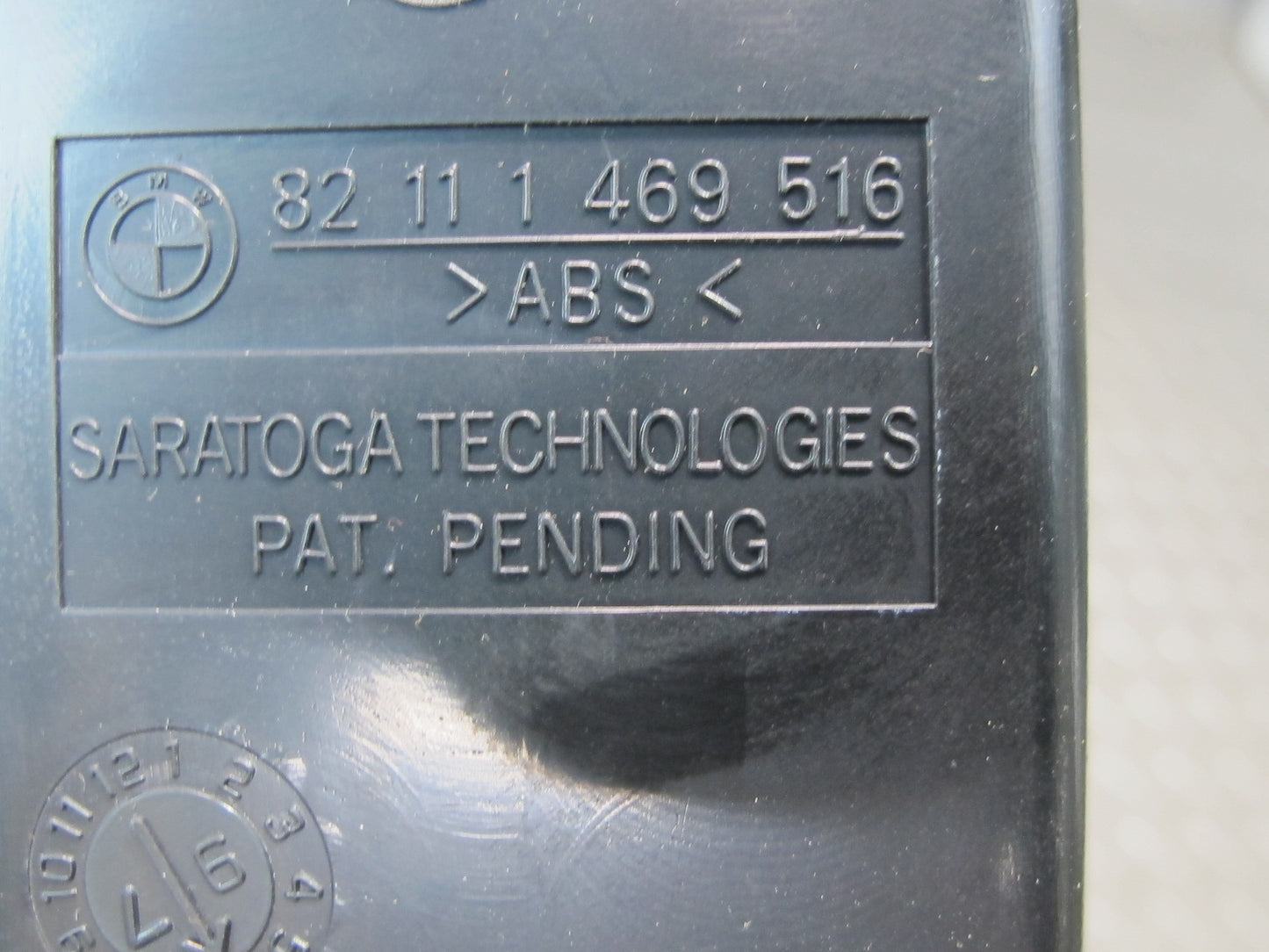 96-02 BMW E36/7 Z3 Center Console Armrest CUP Holder w Valet Insert 1469516 OEM