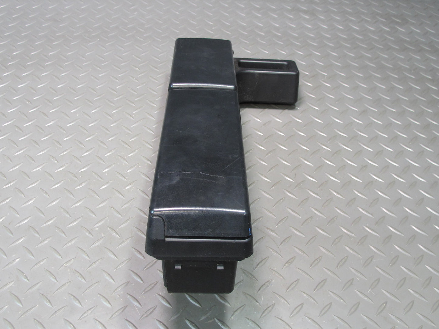 96-02 BMW E36/7 Z3 Center Console Armrest CUP Holder w Valet Insert 1469516 OEM