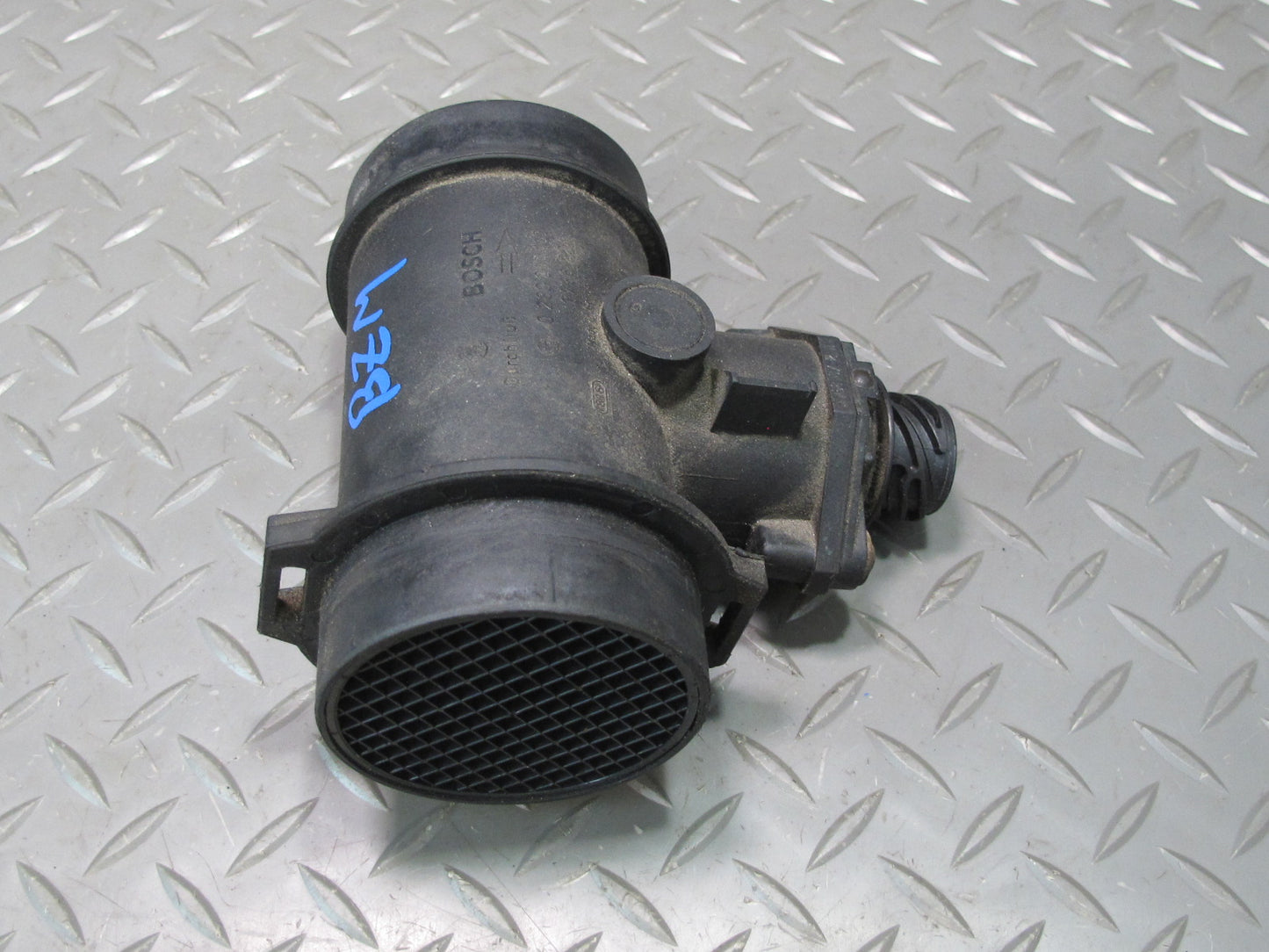 96-98 BMW E36/7 Z3 1.9L M44 Mass Air Flow Meter MAF Sensor 1736224 OEM