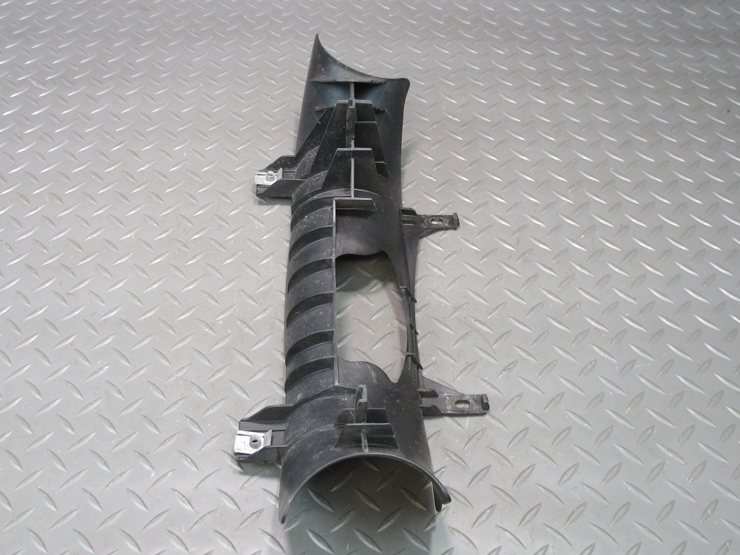96-98 BMW E36/7 Z3 1.9L M44 Air Intake Duct Bottom Bracket OEM