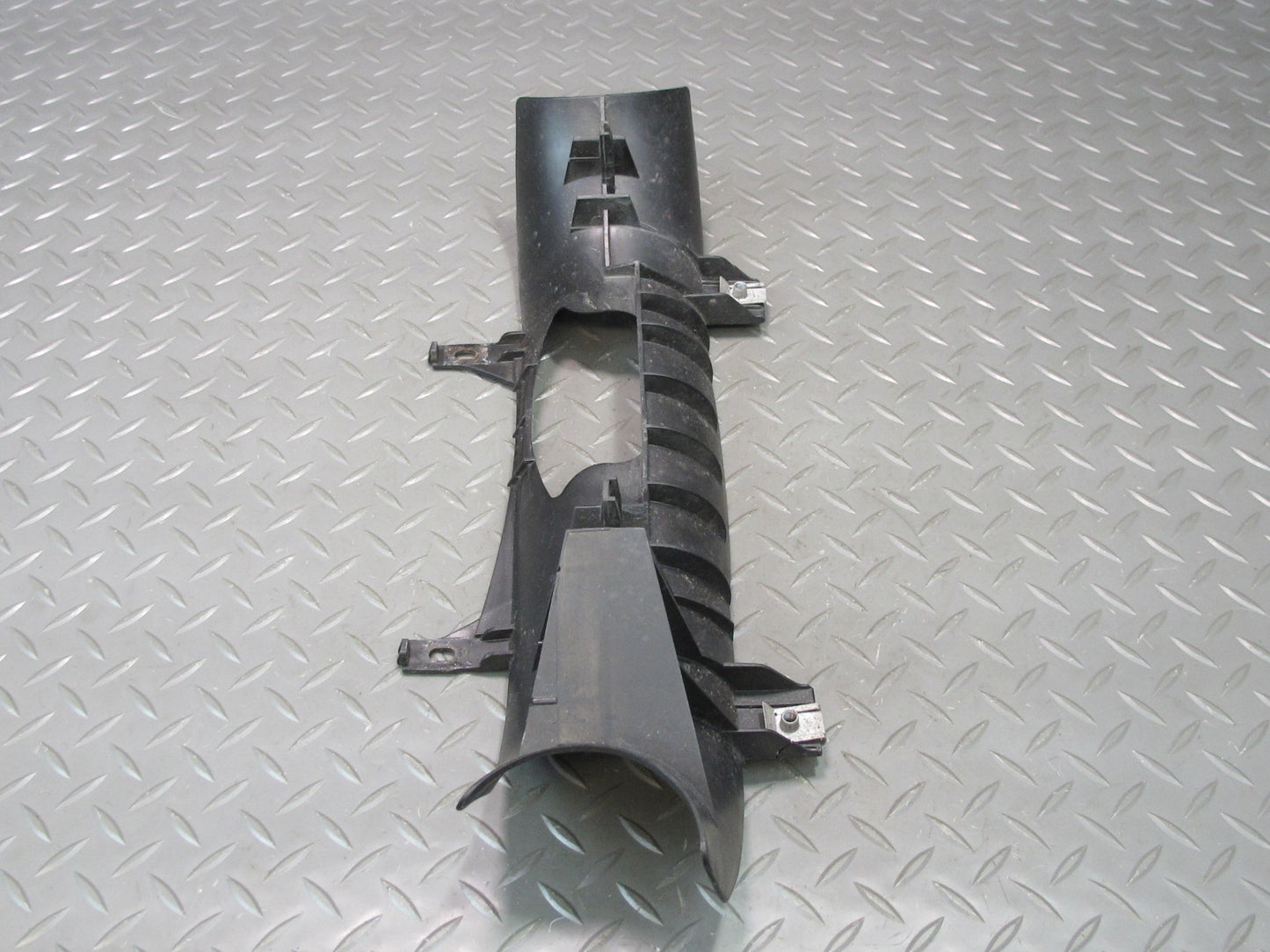 96-98 BMW E36/7 Z3 1.9L M44 Air Intake Duct Bottom Bracket OEM
