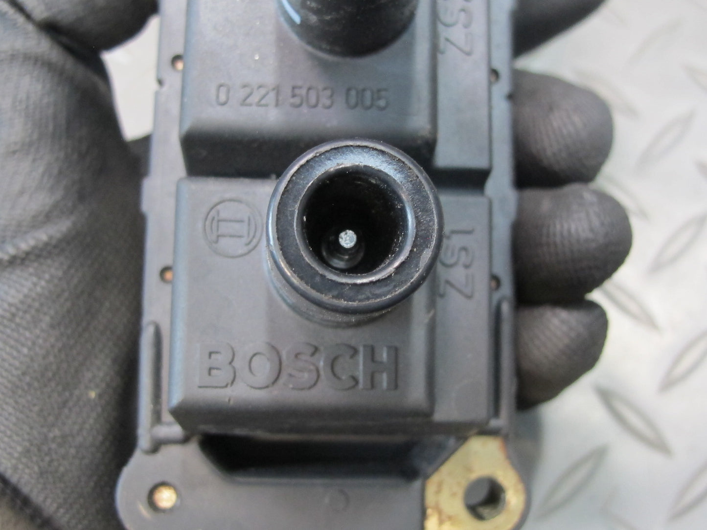 96-98 BMW E36/7 Z3 1.9L M44 Engine Motor Ignition Coil Pack OEM