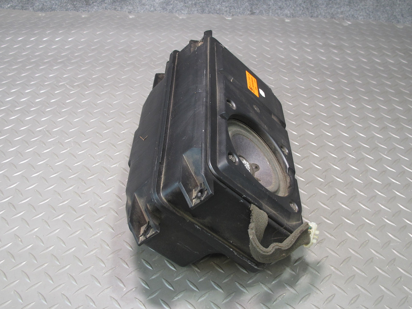 98-99 BMW E36/7 Z3 Roadster Rear Harman Kardon Subwoofer Box Speaker OEM