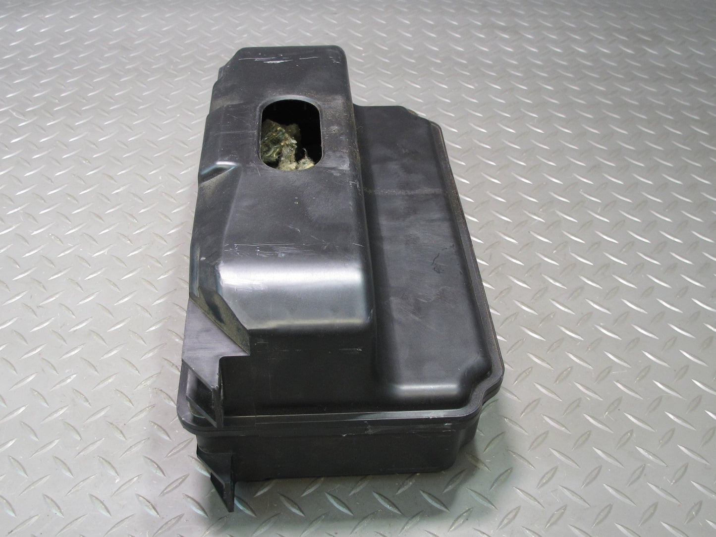 98-99 BMW E36/7 Z3 Roadster Rear Harman Kardon Subwoofer Box Speaker OEM