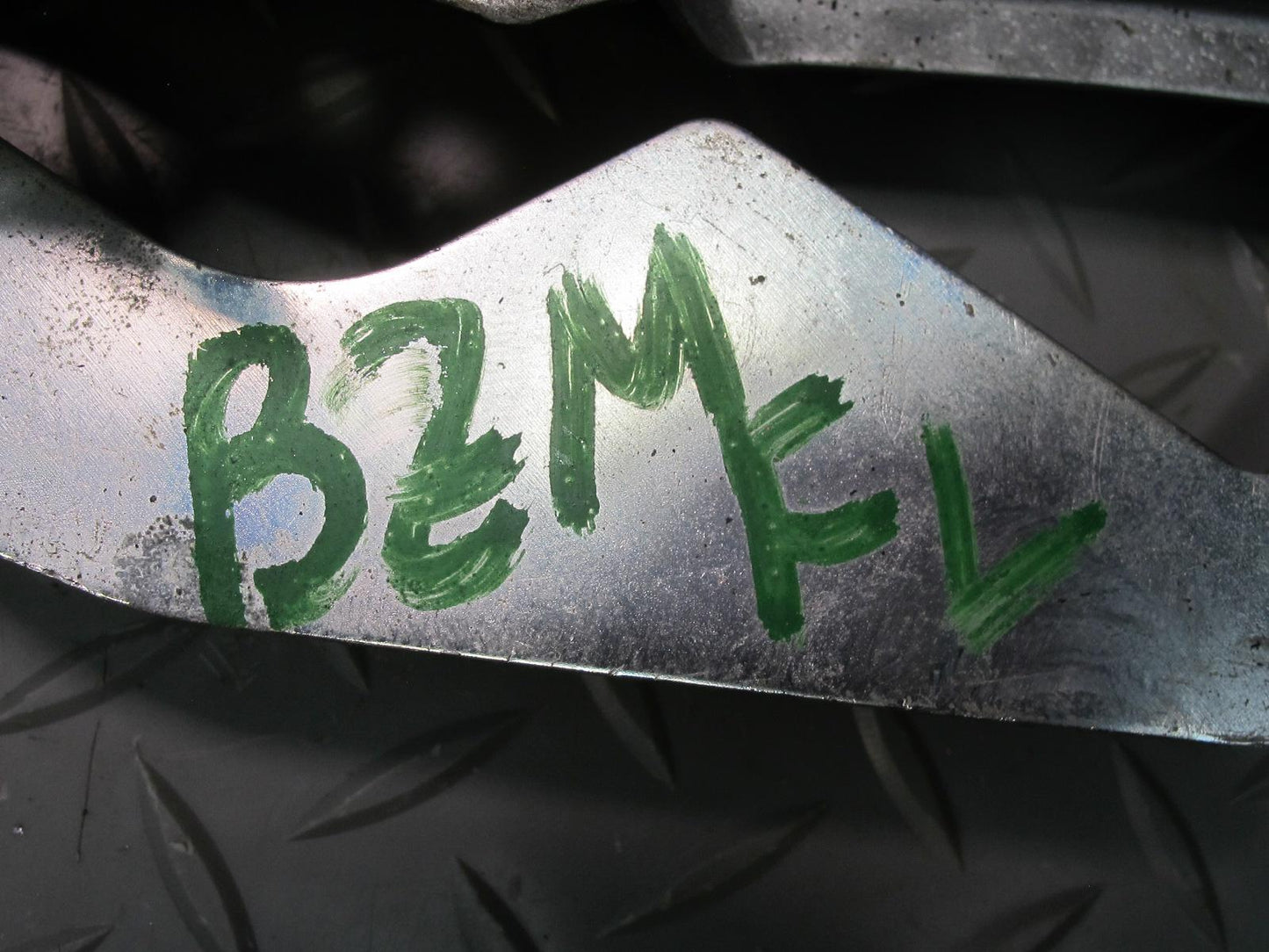 96-02 BMW E36/7 Z3 Roadster Left Driver Door Window Regulator w Motor OEM