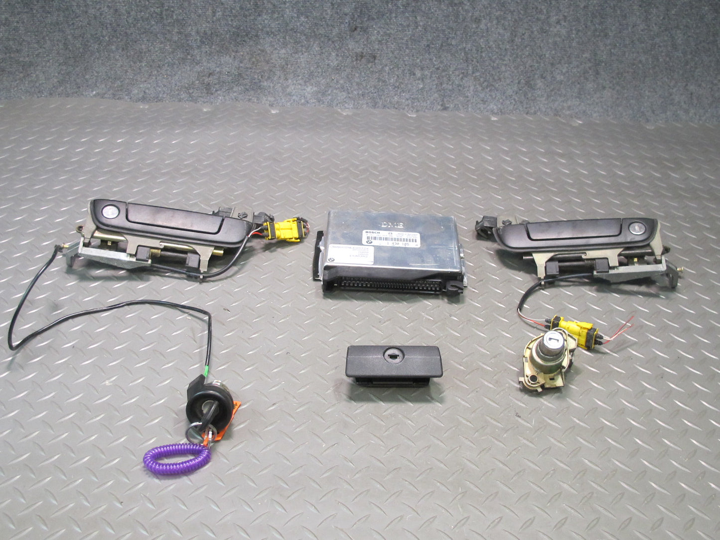 97-98 BMW E36/7 Z3 1.9L M44 M/T Engine ECU DME Door Glove Trunk Lock KEY Set OEM