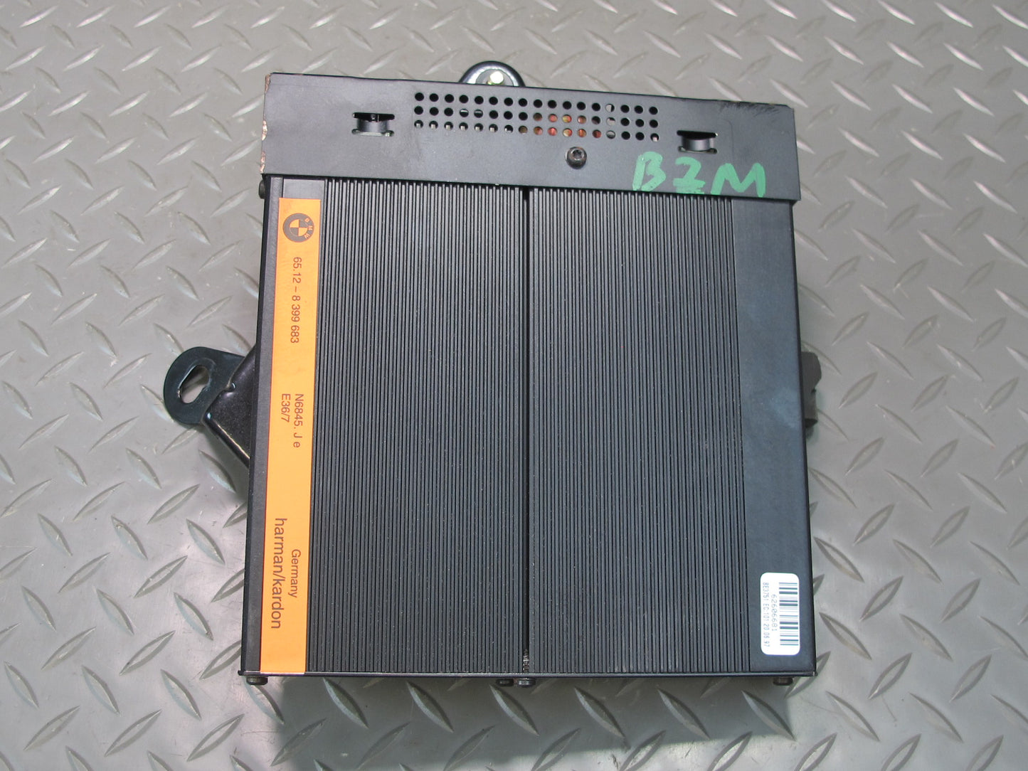 98-99 BMW E36/7 Z3 Roadster Harman Kardon Audio Sound AMP Amplifier 8399683 OEM