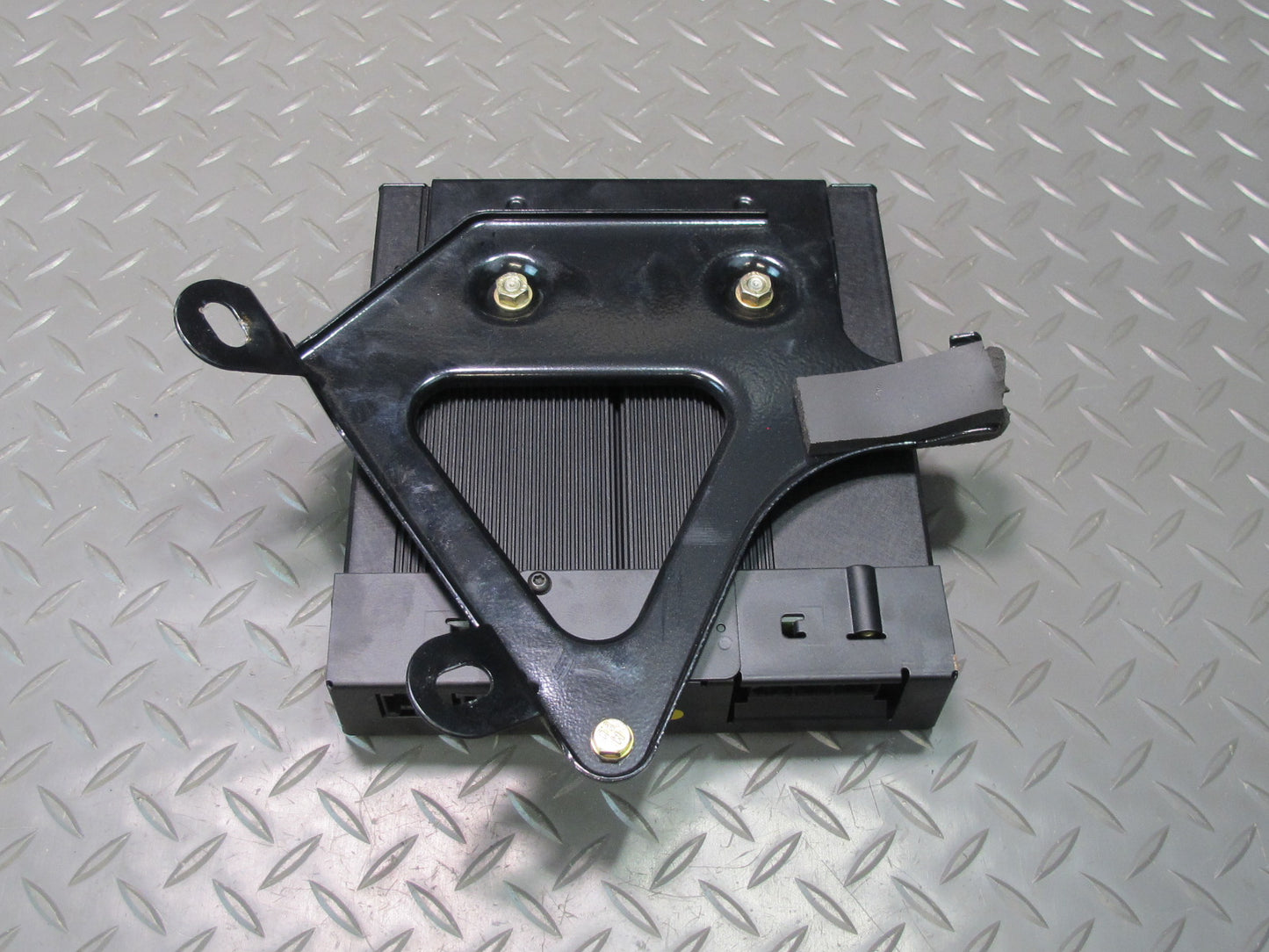 98-99 BMW E36/7 Z3 Roadster Harman Kardon Audio Sound AMP Amplifier 8399683 OEM