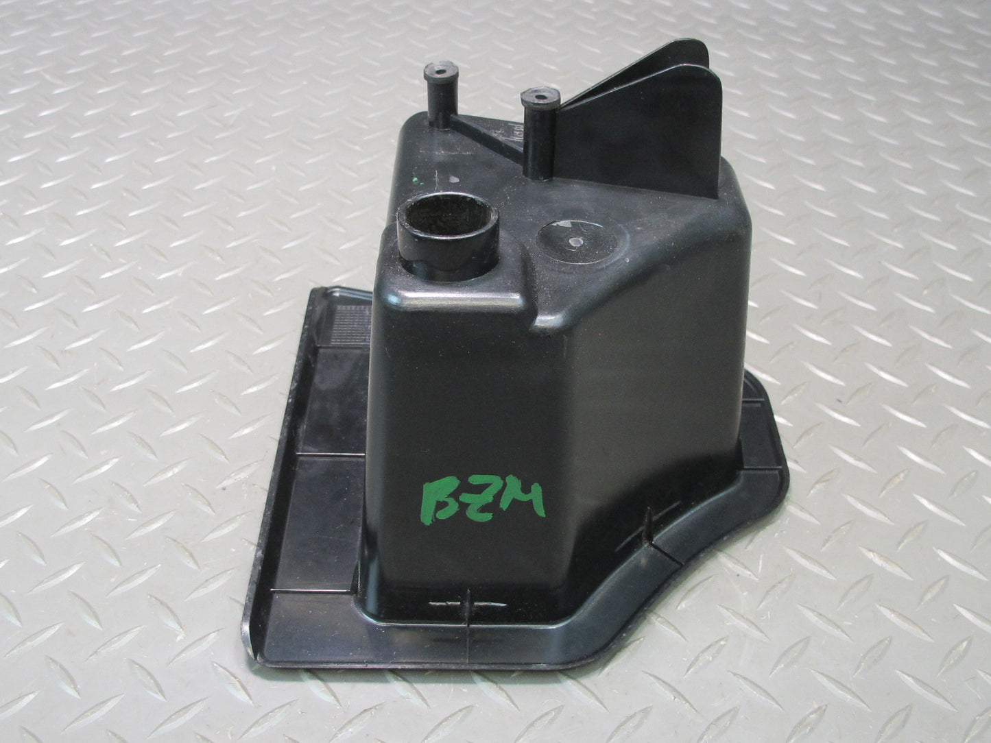 96-02 BMW E36/7 Z3 Roadster Rear Trunk Storage Box BIN Compartment 8399098 OEM