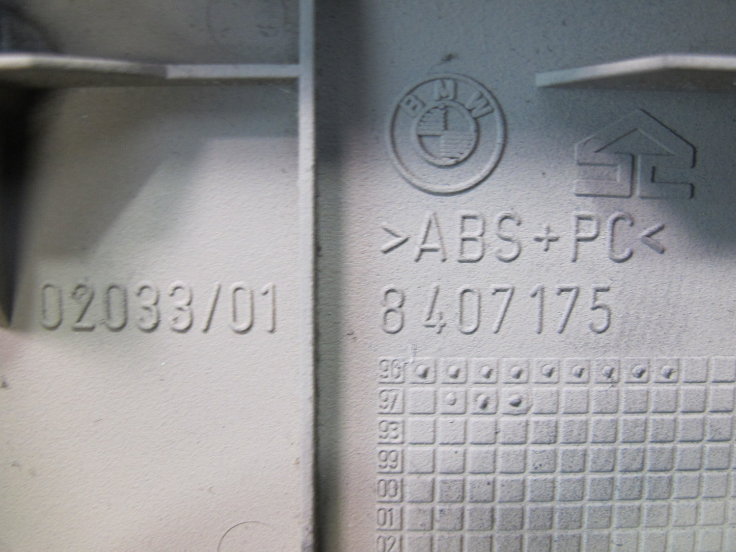 96-02 BMW E36/7 Z3 Roadster Rear Left Roll Bar Trim Cover Beige OEM