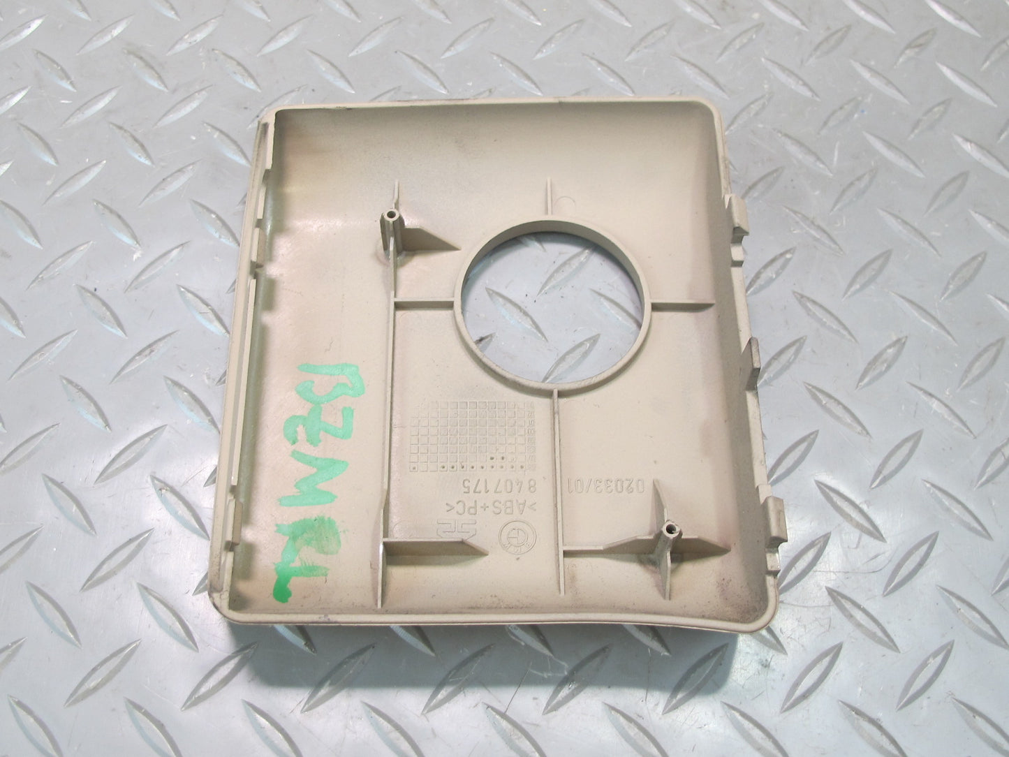 96-02 BMW E36/7 Z3 Roadster Rear Left Roll Bar Trim Cover Beige OEM