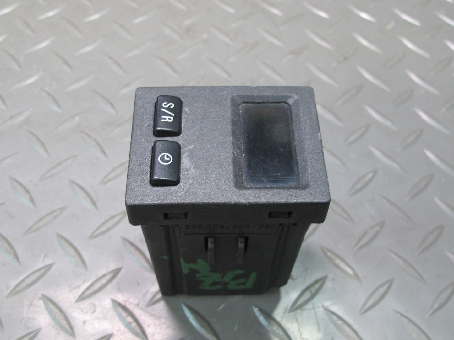 96-99 BMW E36/7 Z3 Dash Digital Clock ON Board Computer Display 4590407 OEM