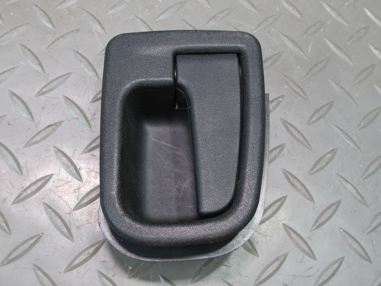 96-02 BMW E36/7 Z3 Right Passenger Door Interior Handle 1960830 OEM