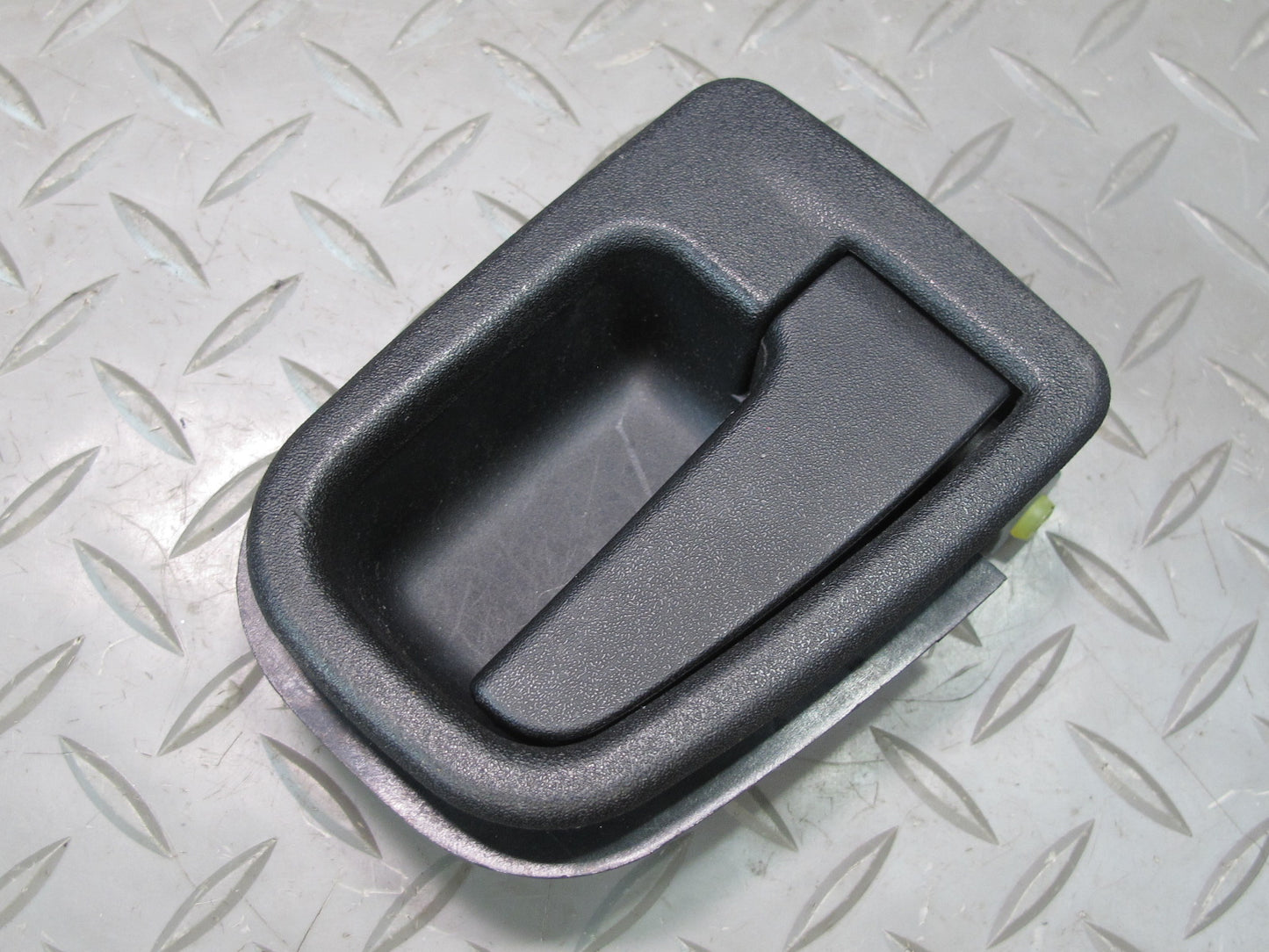 96-02 BMW E36/7 Z3 Right Passenger Door Interior Handle 1960830 OEM