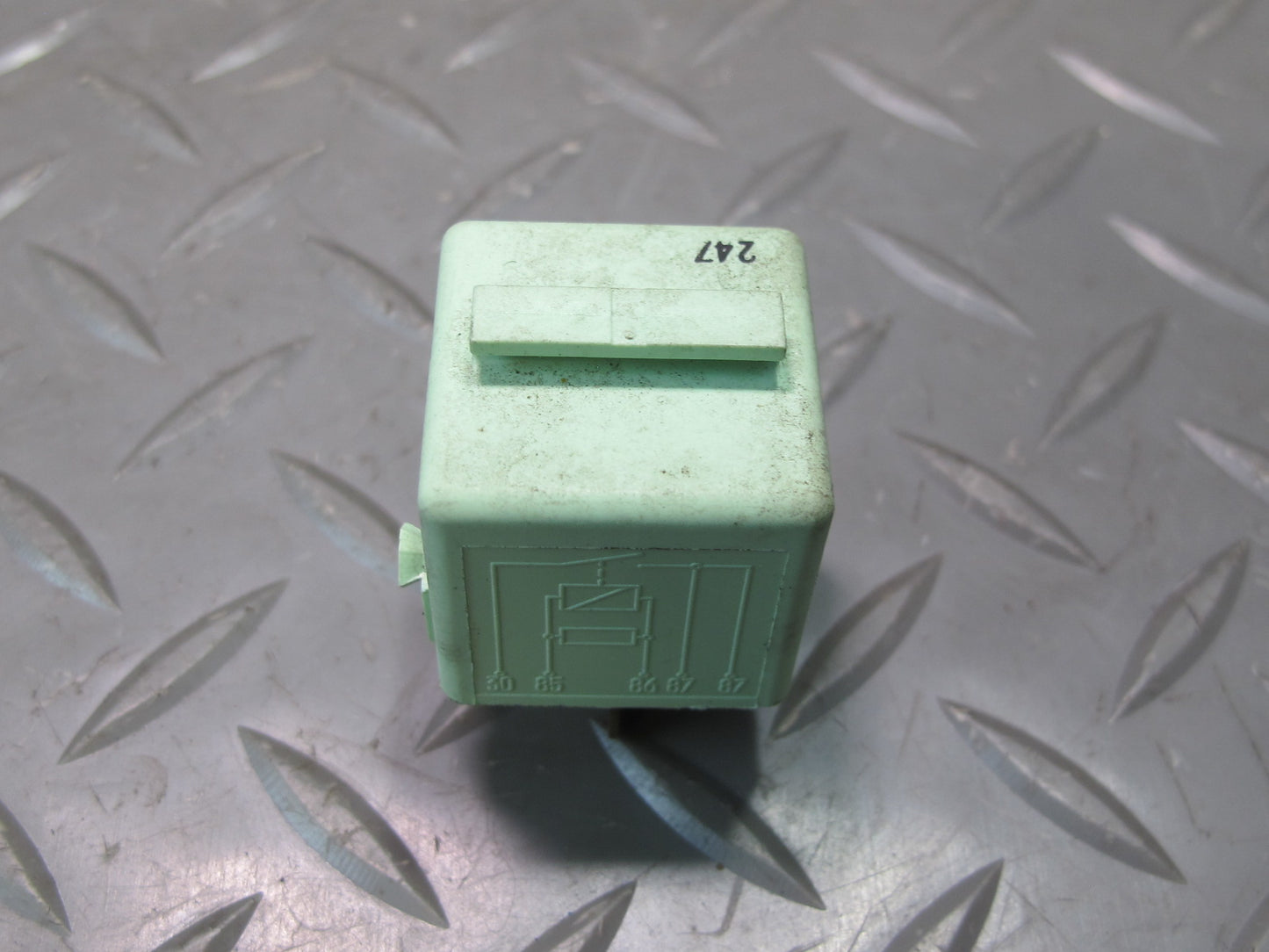 96-02 BMW E36/7 Z3 Set of 3 Relay OEM