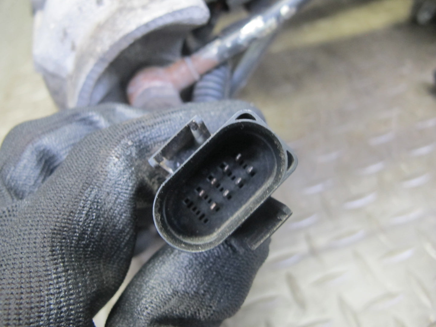 99-00 VW Eurovan T4 2.8L AES VR6 Engine Intake Manifold 021133223AF OEM