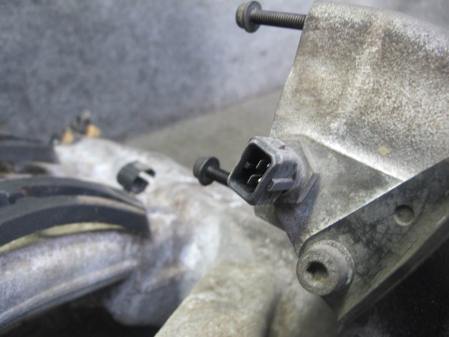 99-00 VW Eurovan T4 2.8L AES VR6 Engine Intake Manifold 021133223AF OEM