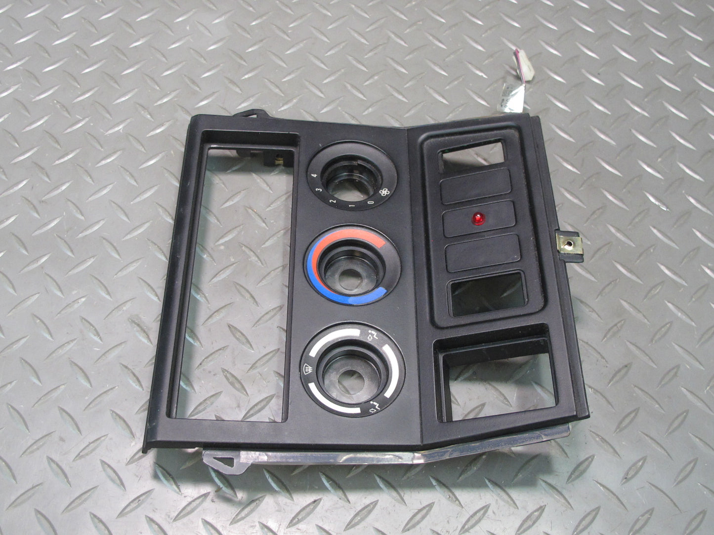 96-99 BMW E36/7 Z3 Center Console A/C Heater Switch Trim Panel Black OEM