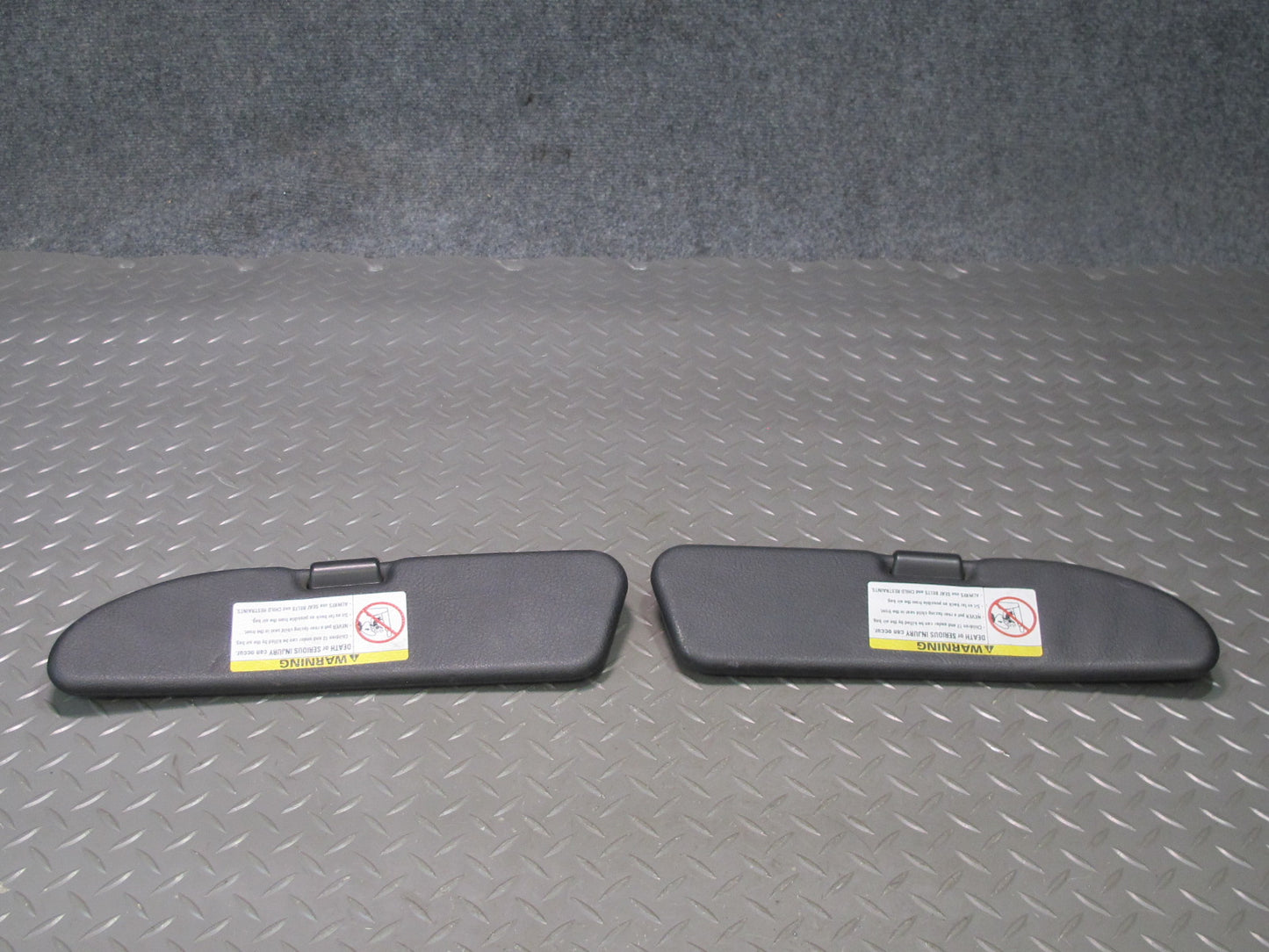 96-02 BMW E36/7 Z3 Roadster Set of 2 Front Left & Right Sun Visor Black OEM