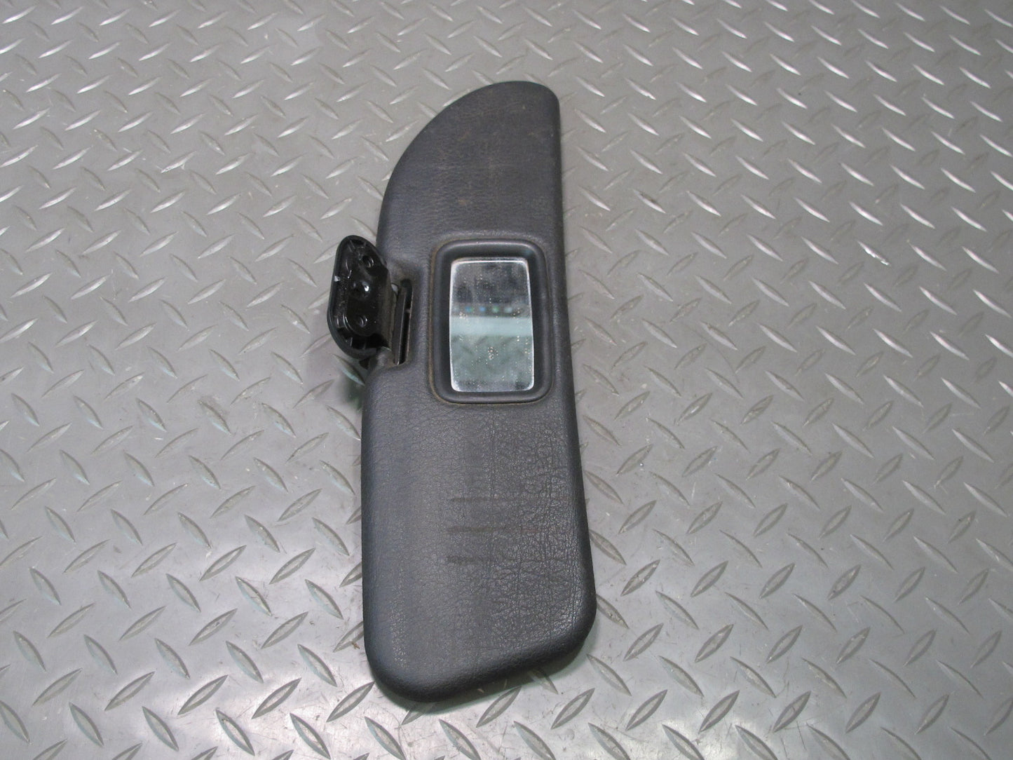 96-02 BMW E36/7 Z3 Roadster Set of 2 Front Left & Right Sun Visor Black OEM