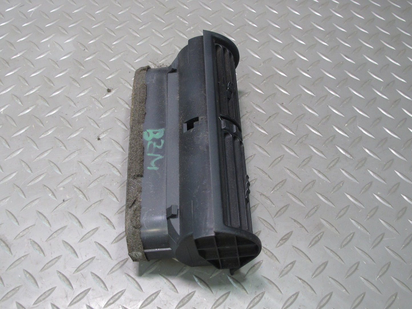 96-02 BMW E36/7 Z3 Set of 3 Dash Dashboard Left Right Center Air Vent Black OEM