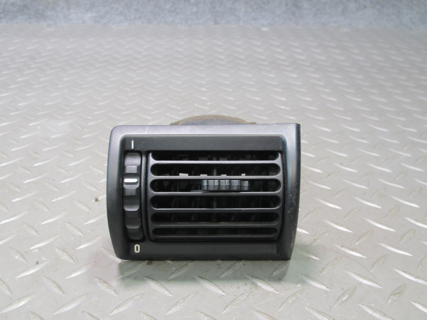 96-02 BMW E36/7 Z3 Set of 3 Dash Dashboard Left Right Center Air Vent Black OEM