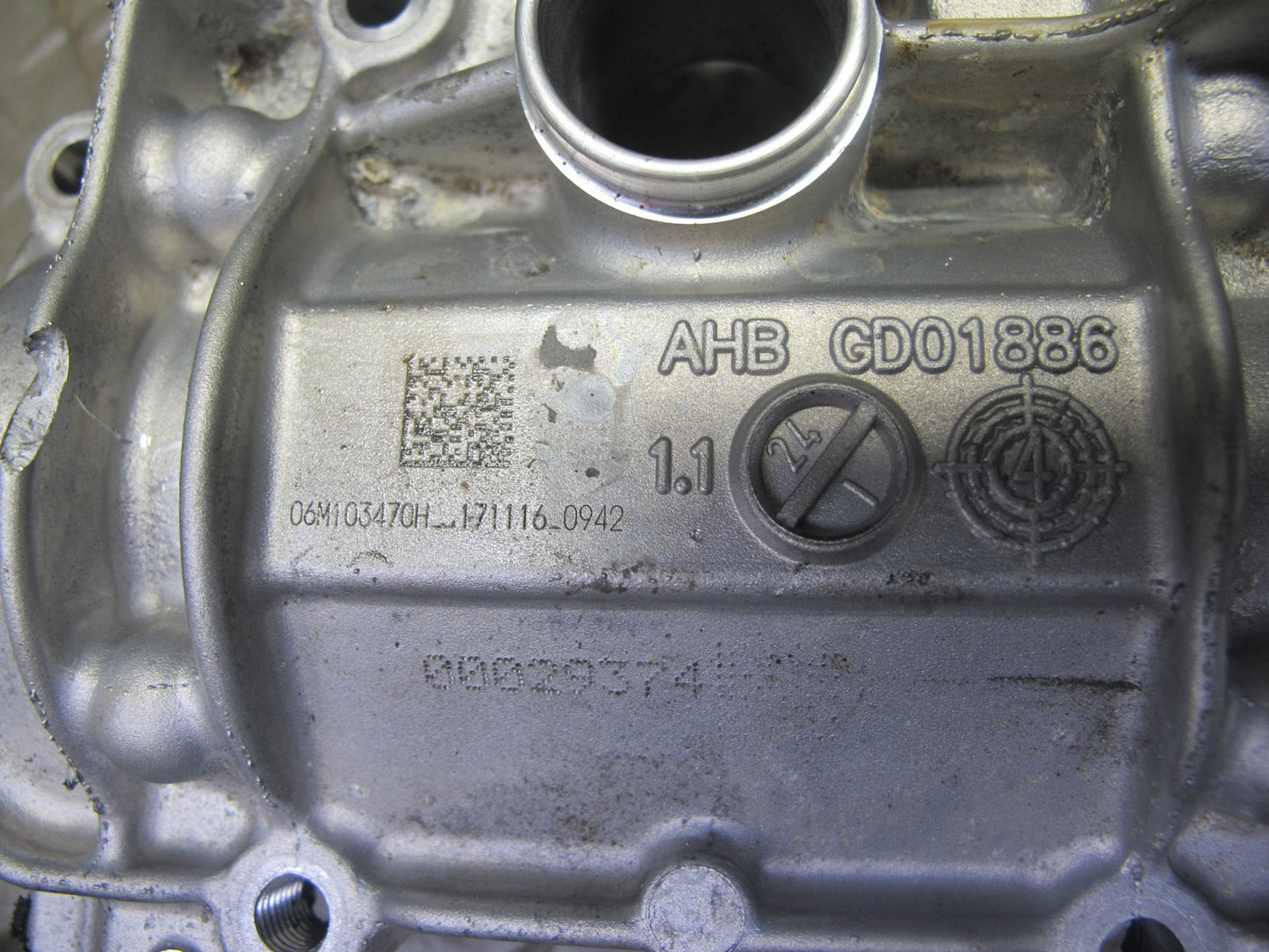 17-23 Porsche Panamera 971 2.9L Csza Engine Right Cylinder Head Valve Cover 43k