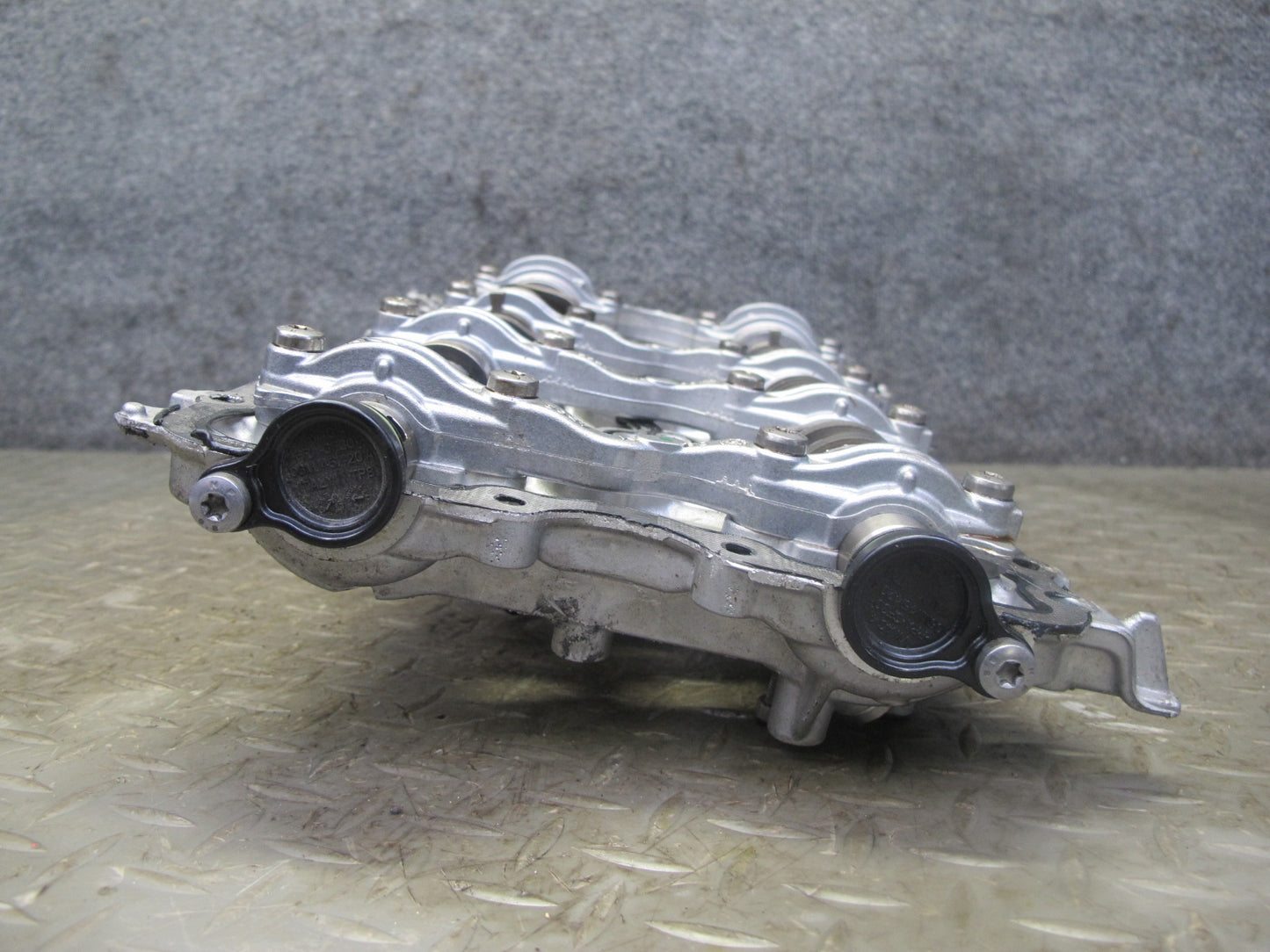 17-23 Porsche Panamera 971 2.9L Csza Engine Right Cylinder Head Valve Cover 43k