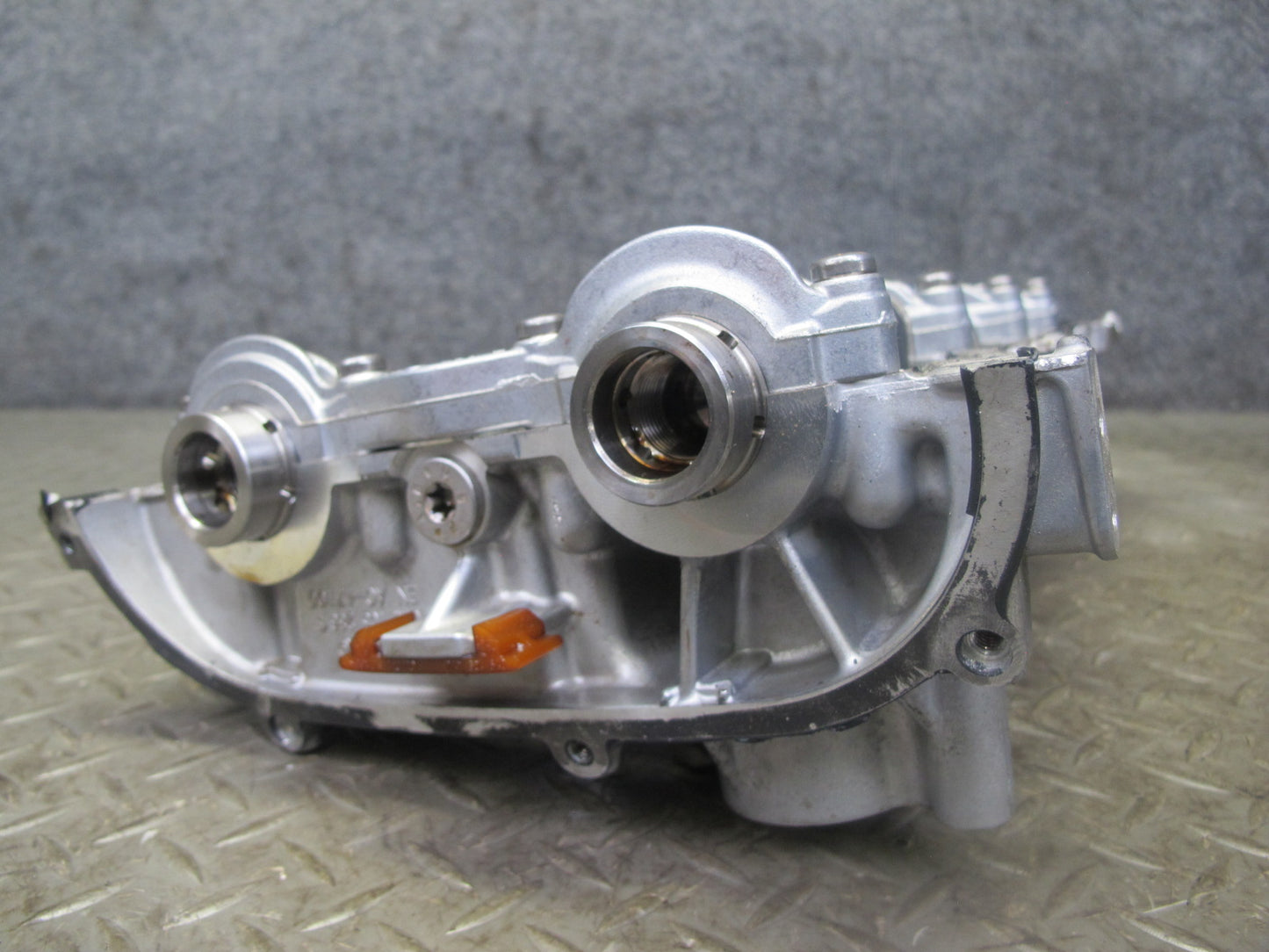 17-23 Porsche Panamera 971 2.9L Csza Engine Right Cylinder Head Valve Cover 43k